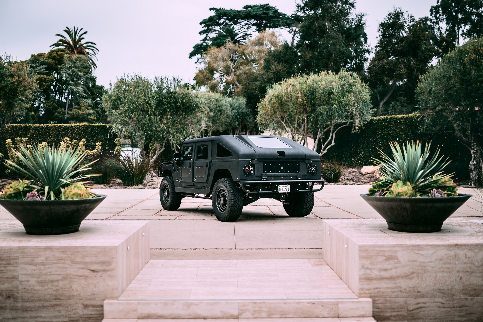 Mil-Spec-Automotive-Hummer-13 Mil-Spec’s Overhauled Hummer H1 Gets 500 HP, $295k Price Tag
