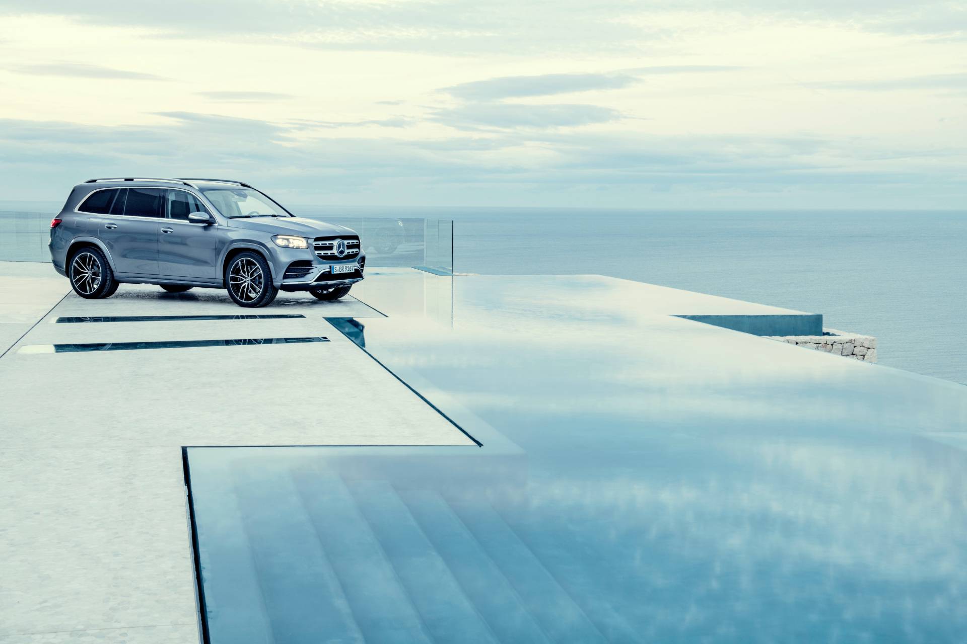 2020 Mercedes-Benz GLS 30 2020 Mercedes-Benz GLS Officially Out As “The S-Class Of SUVs”