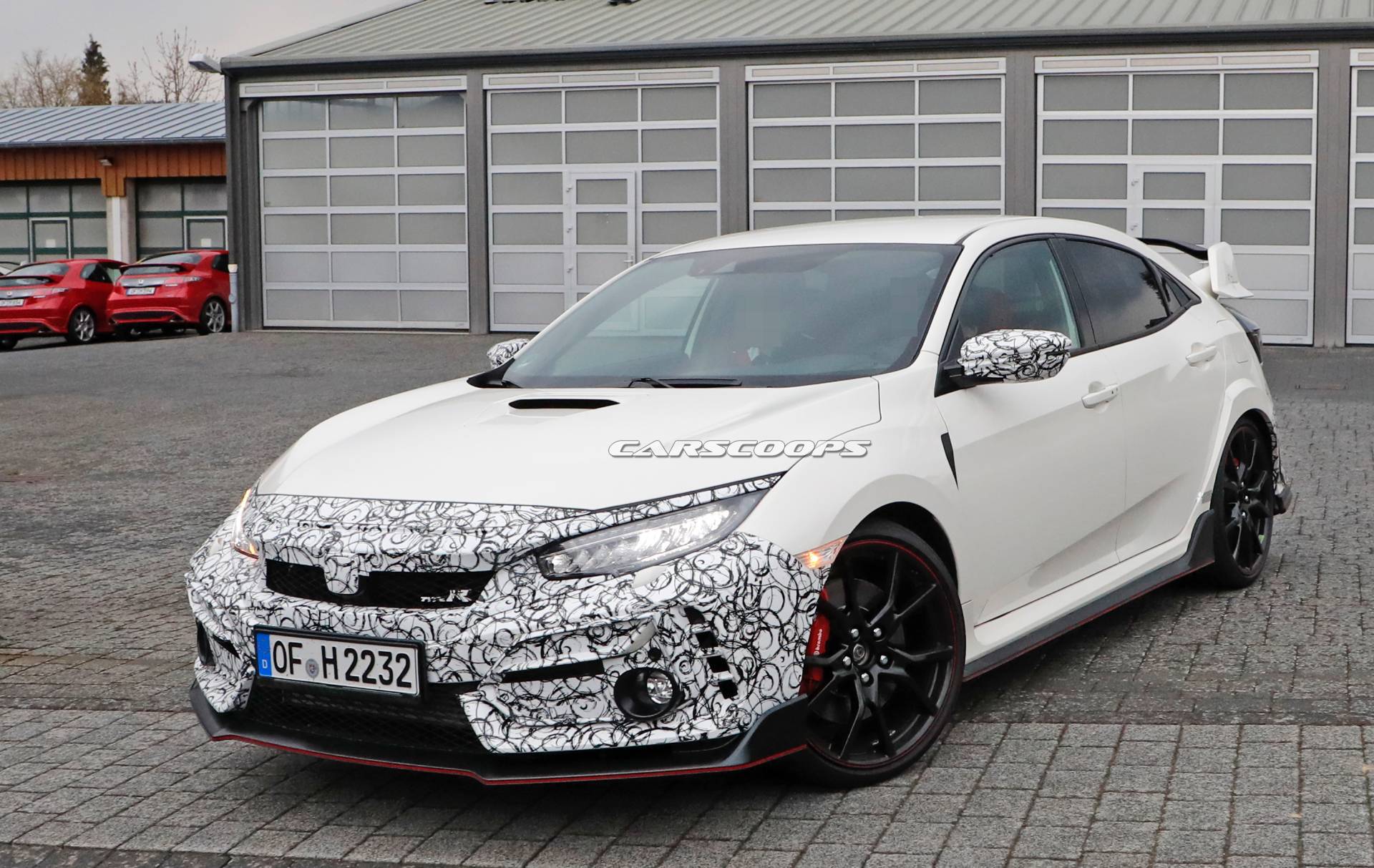 2019 Honda Civic Type R facelift spy shots 30 Honda Civic Type R Prototype Could Be Facelifted Model, Lightweight Special, Or Both