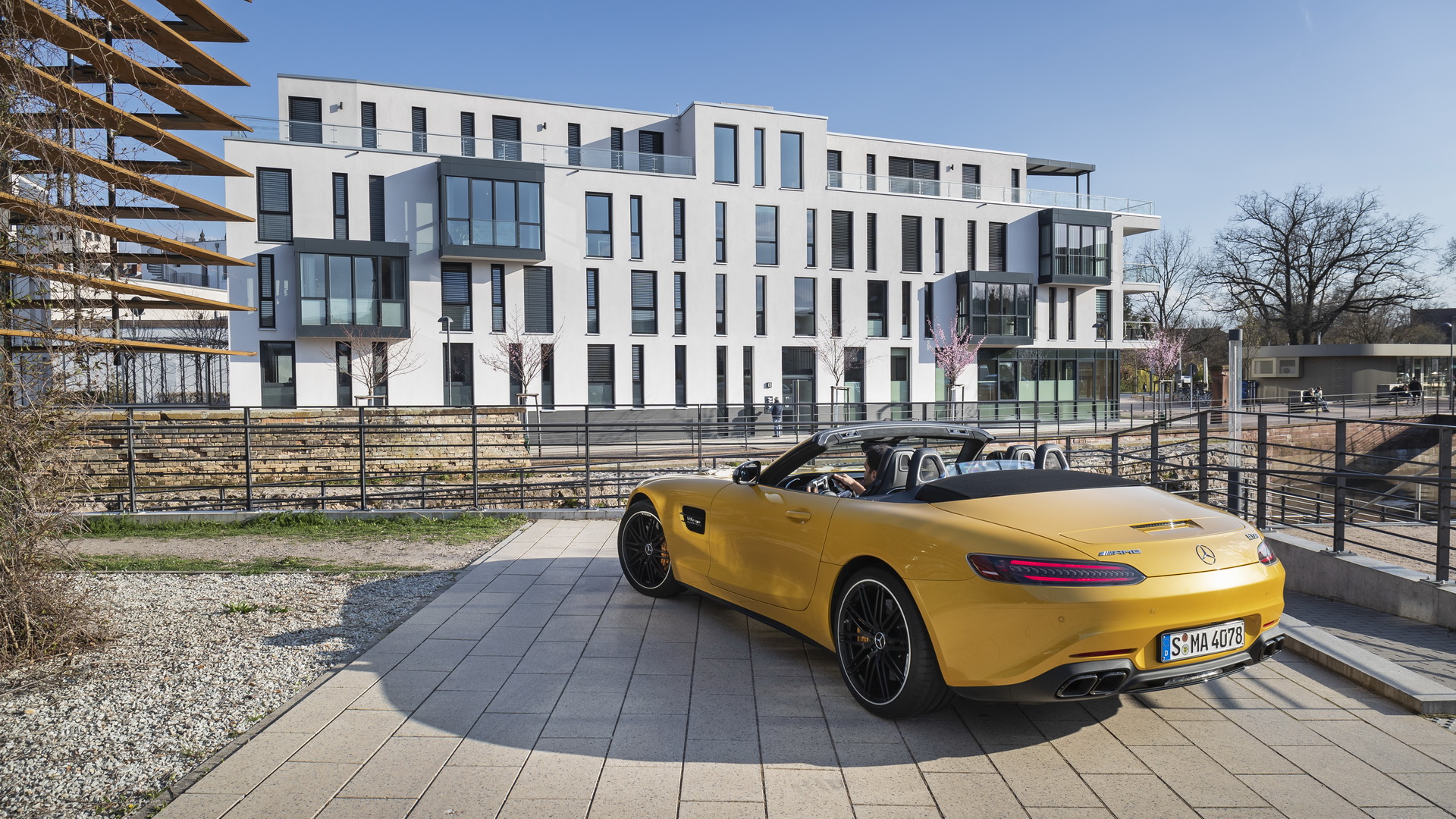 Mercedes-AMG-GTS-15 Mercedes-AMG GT R Pro Gets $200k Sticker Price, Sales Begin In Late 2019