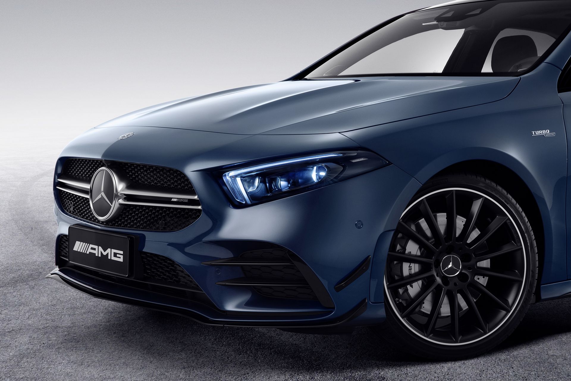 2020 Mercedes-AMG A35 L 4MATIC 1 Mercedes-AMG A35 L 4MATIC Adds A Little Length For The Chinese