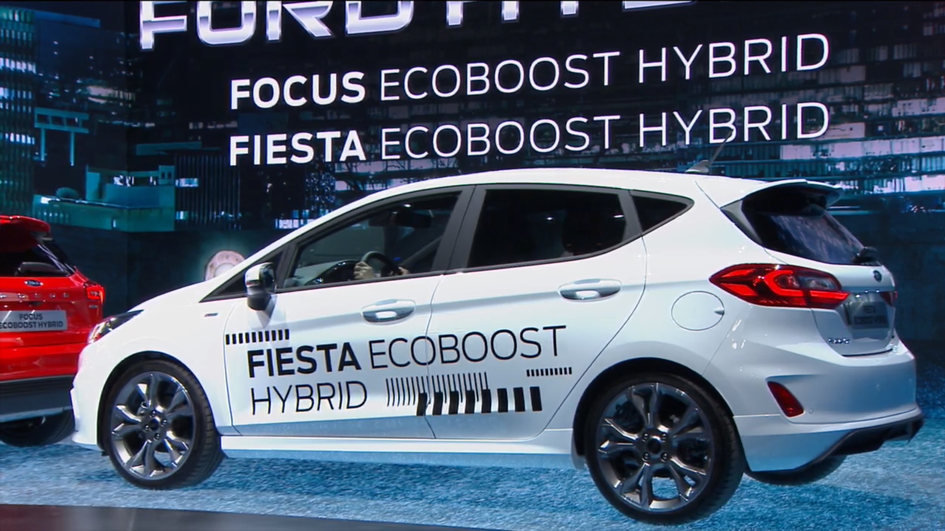 Focus-Fiesta-Ecoboost-Hybrid-03 Ford Mach 1 Mustang-Inspired Electric SUV Confirmed With 370-Mile Range