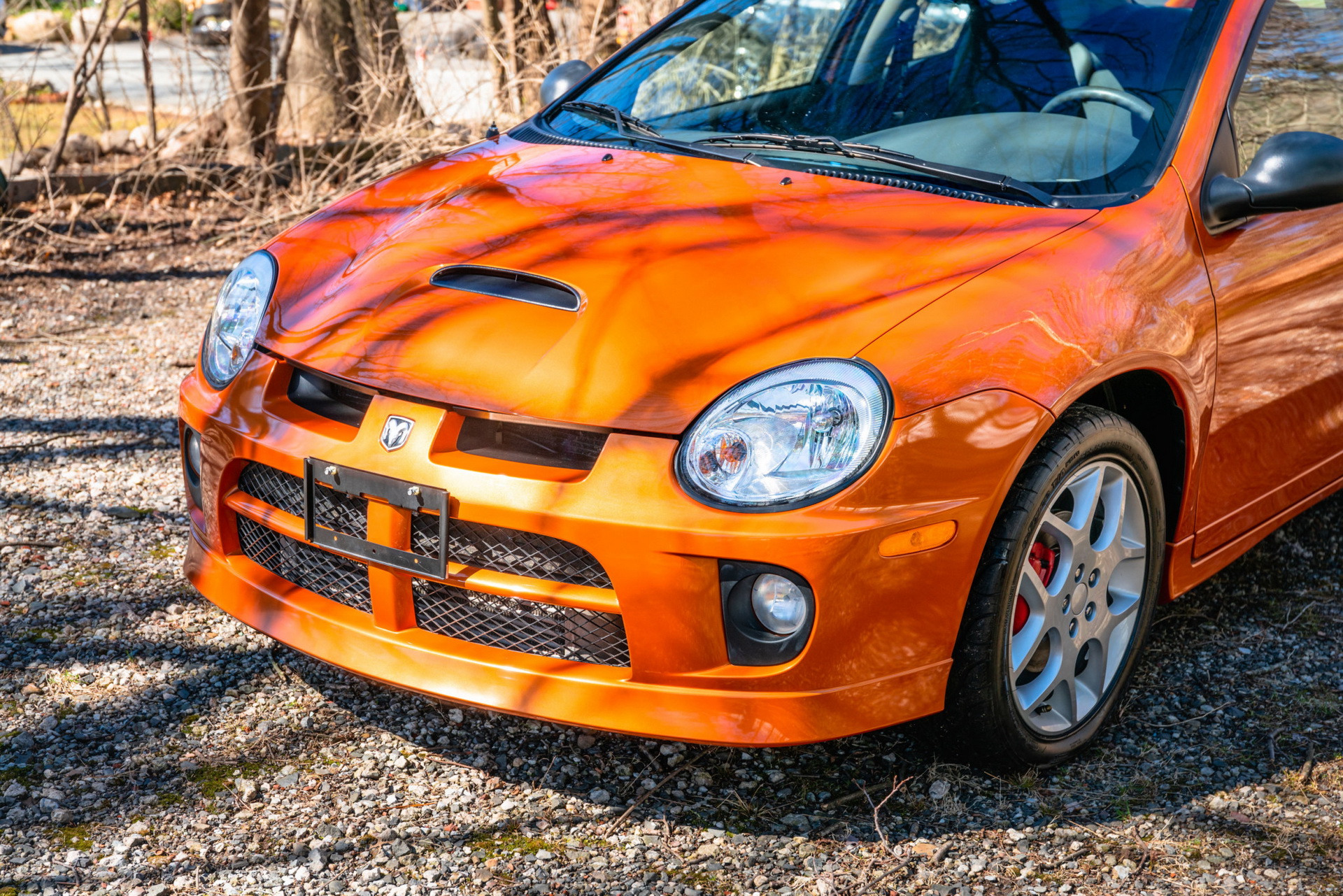 2005 dodge neon srt4 bat auction 21 2005 Dodge Neon SRT-4 Has Just 2,900 Miles, Rare Orange Blast Paint