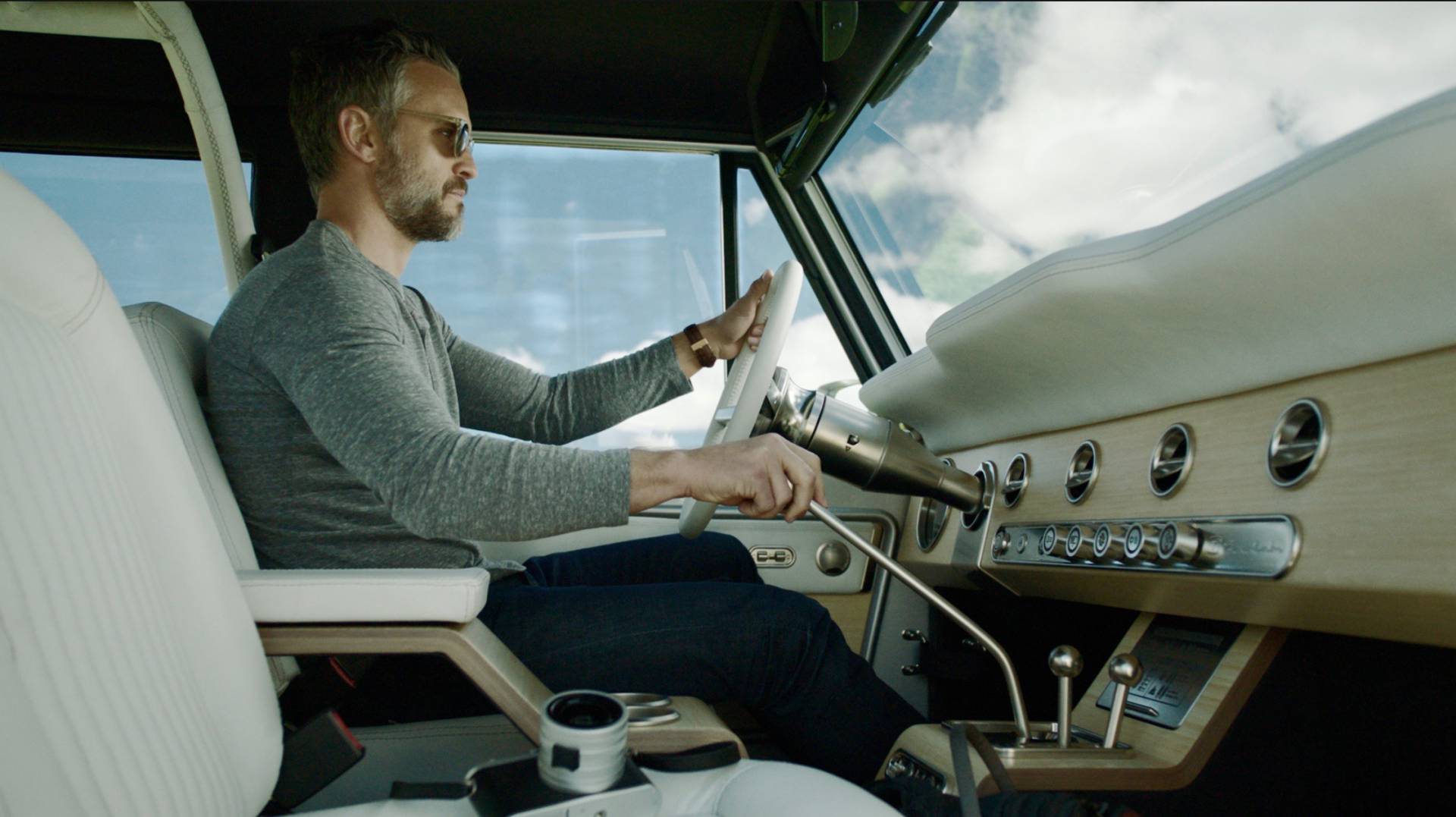 Zero Labs Ford Bronco classiv EV 43 All Hail The World’s First Battery Electric “Classic” Ford Bronco