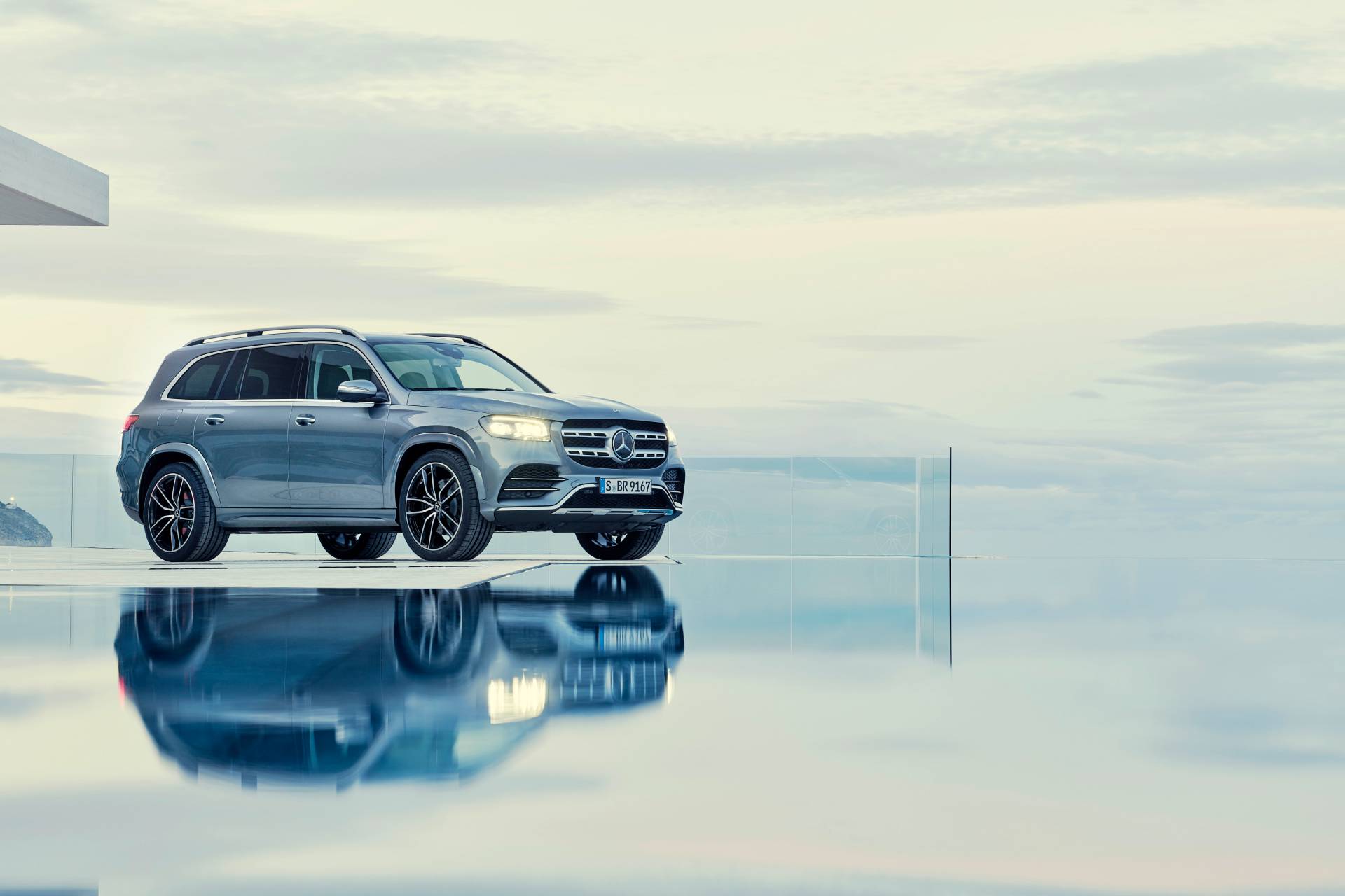 2020 Mercedes-Benz GLS 39 2020 Mercedes-Benz GLS Officially Out As “The S-Class Of SUVs”
