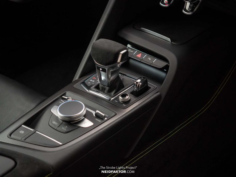 Neidfaktor-Audi-R8-V10-4 This Audi R8 V10 Has A Comprehensive Interior Makeover
