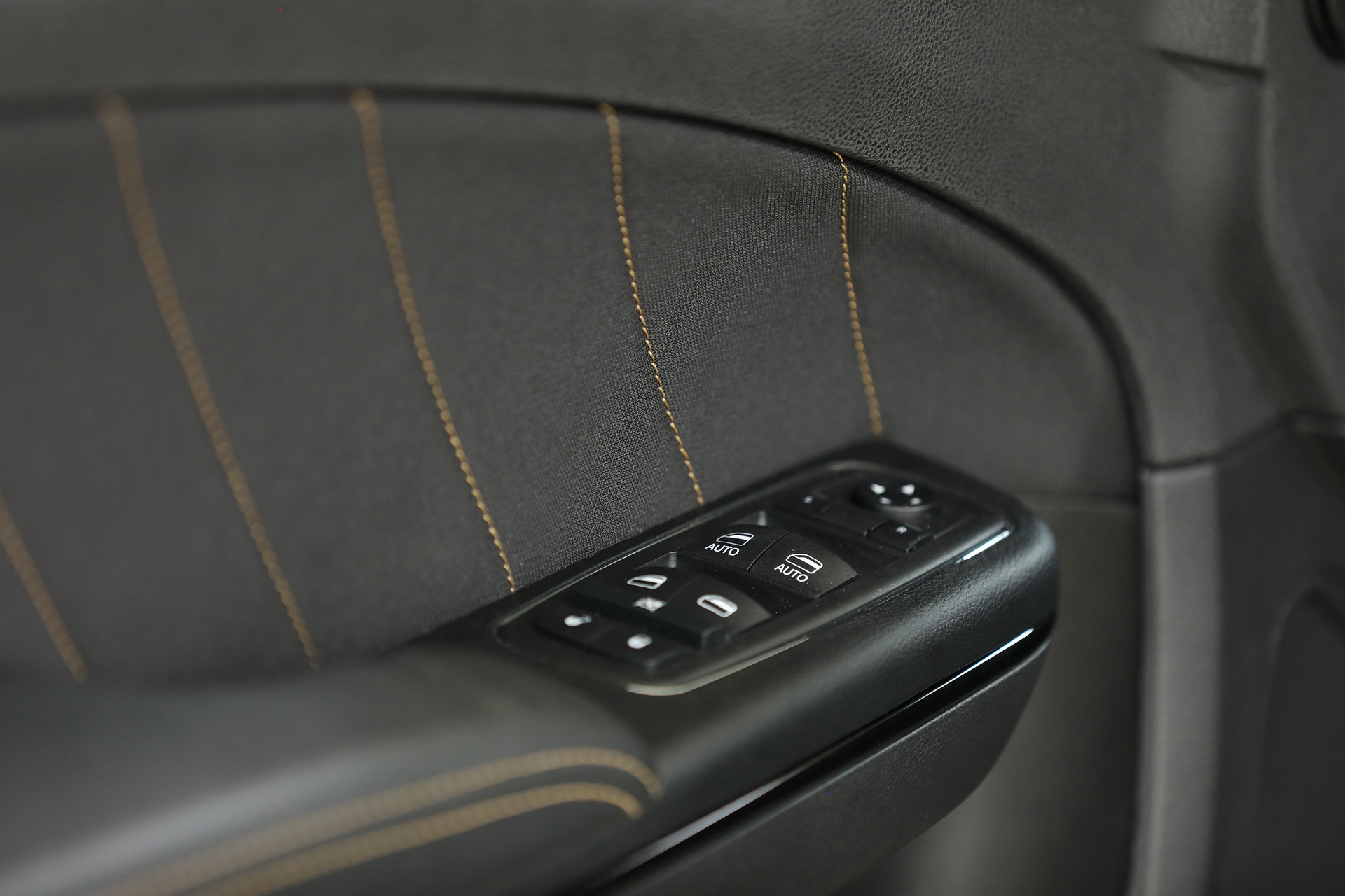 dodge charger challenger stars stripes pack 10 Dodge Charger And Challenger Stars & Stripes Edition Pledge Allegiance To The Flag In NY