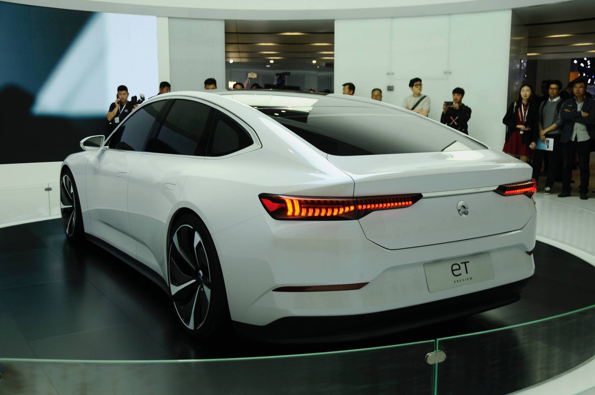 Nio ET Preview 6 Nio ET Preview Heralds Tesla Model 3 Rival With 317-Mile Range