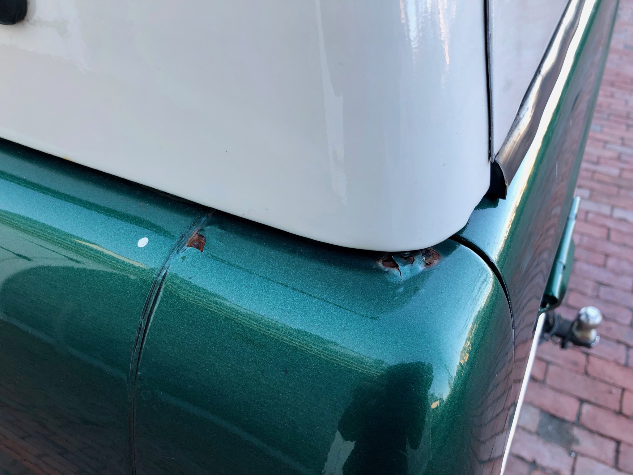 Ford-Bronco-Auction-16 Hurry Up And Snatch This 1977 Ford Bronco For A Little Over $11K