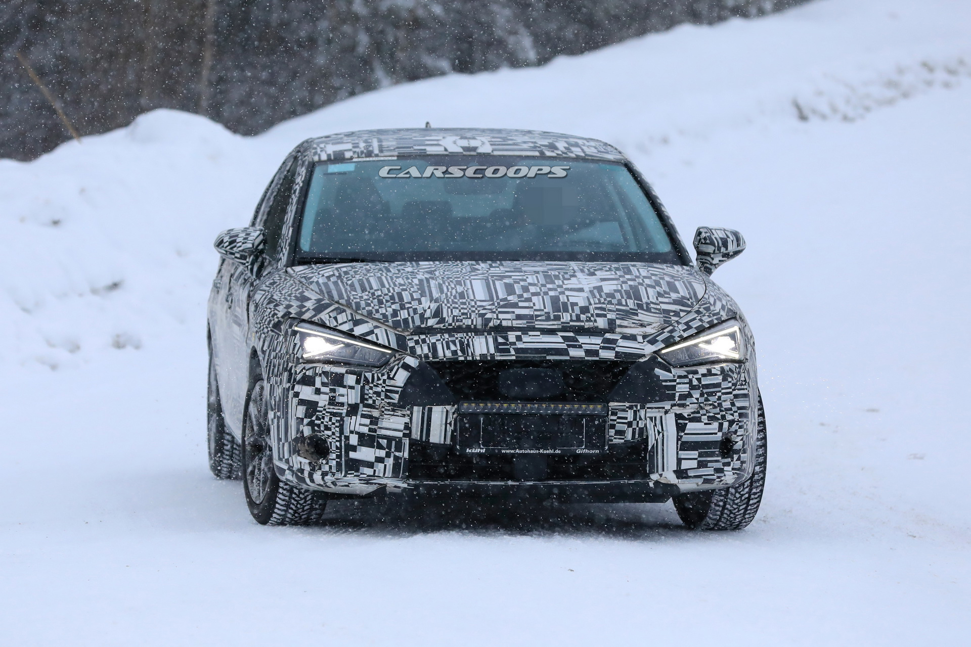 2020-Seat-Leon-Scoop-33 2020 Seat Leon: Everything We Know So Far On VW Golf’s Sportier Cousin