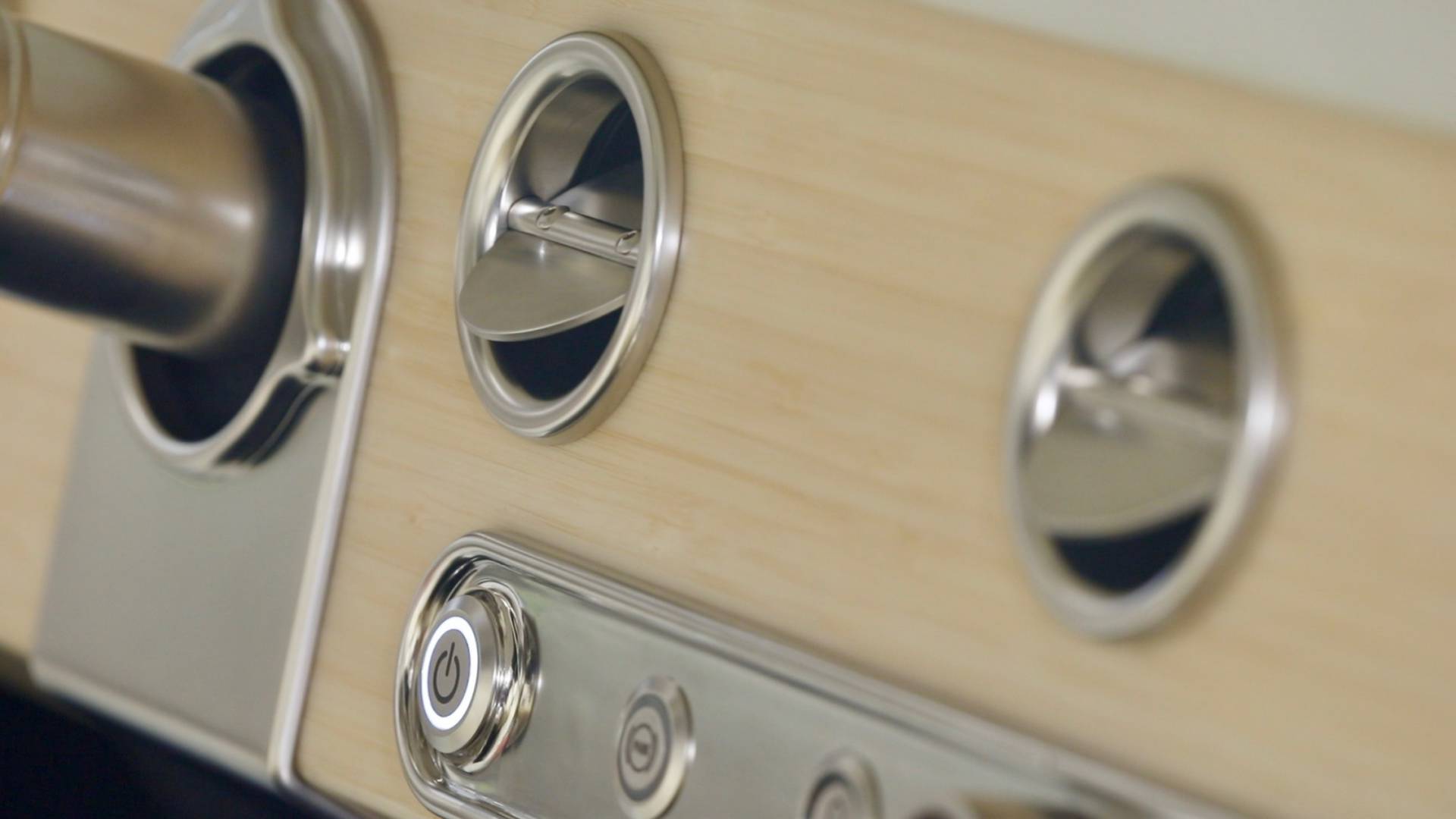 Zero Labs Ford Bronco classiv EV 33 All Hail The World’s First Battery Electric “Classic” Ford Bronco