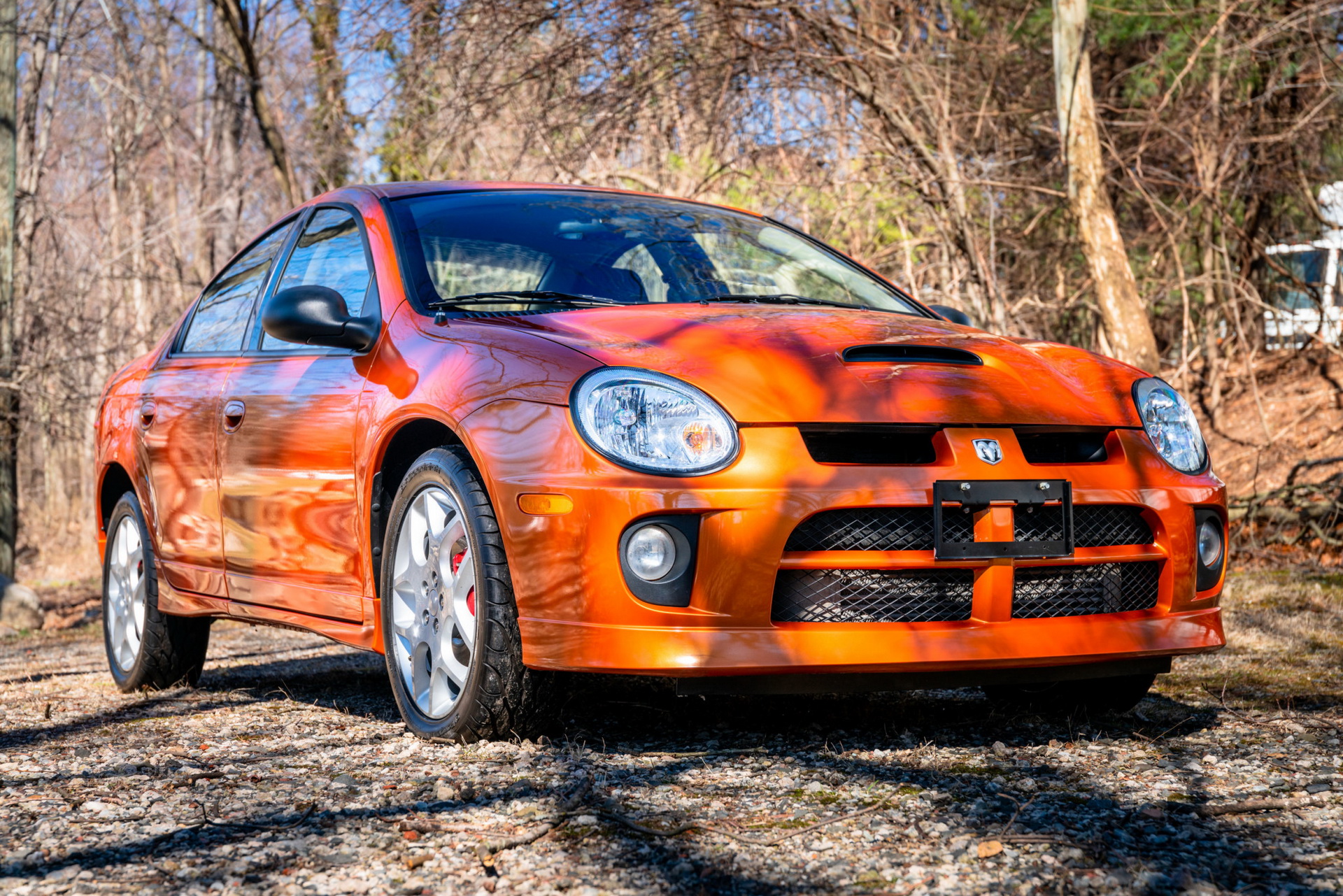 2005 dodge neon srt4 bat auction 2 2005 Dodge Neon SRT-4 Has Just 2,900 Miles, Rare Orange Blast Paint