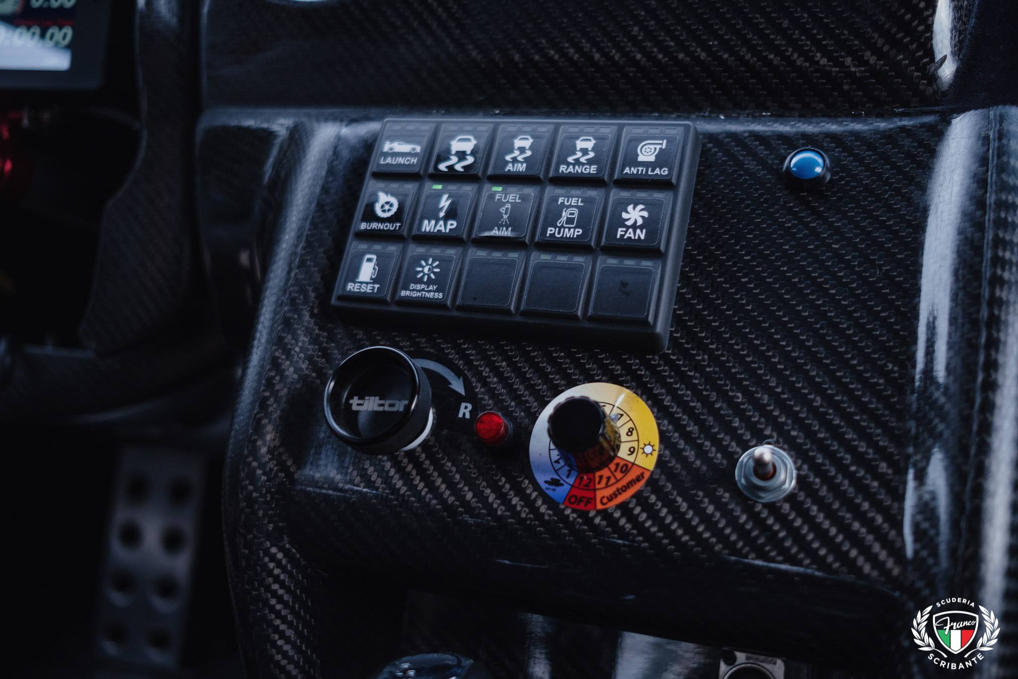 Nissan GT R Hillclimb 21 This Nissan GT-R Hillclimb Car Has More Wings Than KFC