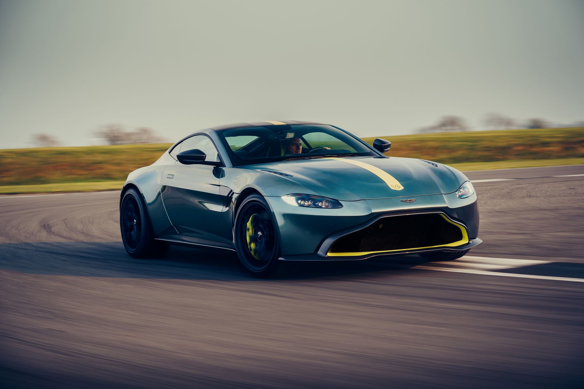 Aston Martin Vantage AMR 11 Aston Martin Vantage AMR Gets 7sp Manual, But Only 200 Will Be Made
