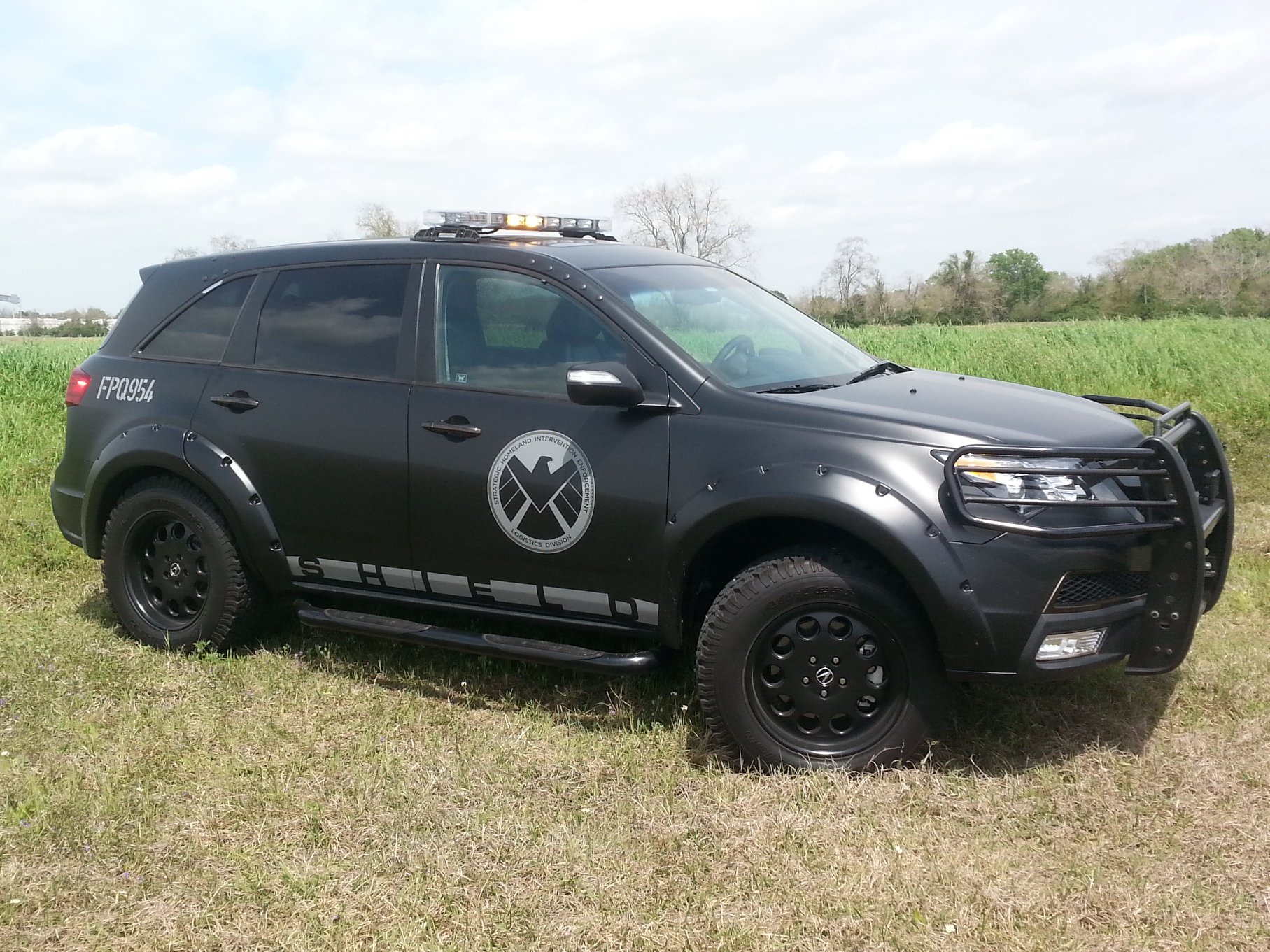 Acura-MDX-Marvel-3 Live Your Marvel Dream With S.H.I.E.L.D.’s Acura MDX From The Avengers