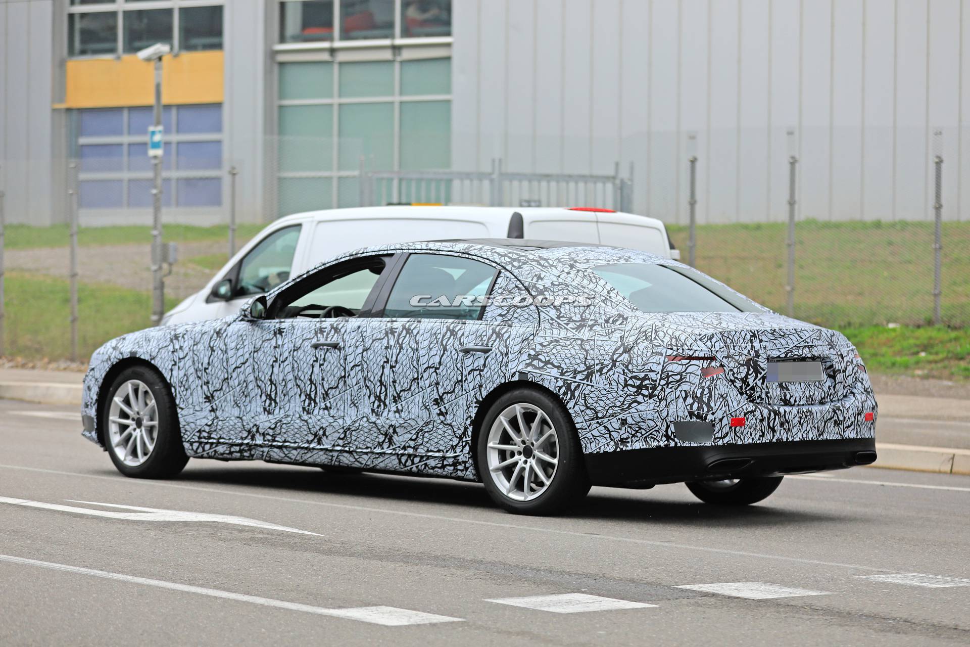 2020 Mercedes-Benz S-Class spy shots 34 2020 Mercedes S-Class Spied Again, Offers First Look At New Grille