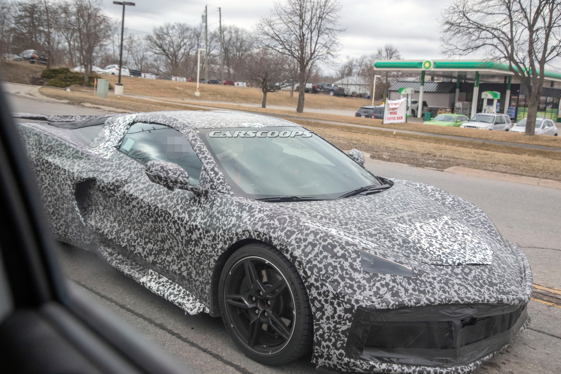 2020-Corvette-C8-18 2020 Corvette C8’s New Logo And Script Revealed, Will Bow On Mid-Engine Model