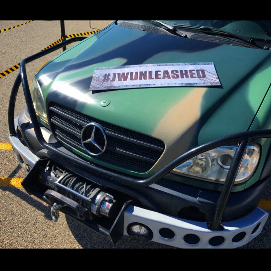 Mercedes ML Jurassic Park-23 Mercedes ML Jurassic Park Movie Prop Is Here To Save Us From Extinction