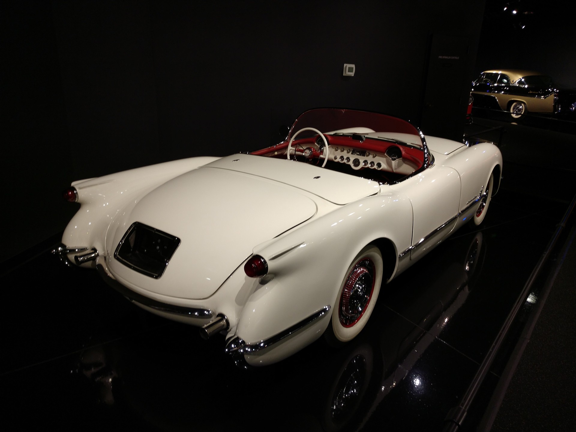 Gateway Auto Museum-36 Road Trip: Gateway Auto Museum Is A Tribute To American Luxury And Performance