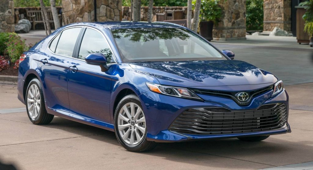 Apple CarPlay And Amazon Alexa Now Available For 2018 Camry, 2018 Sienna
