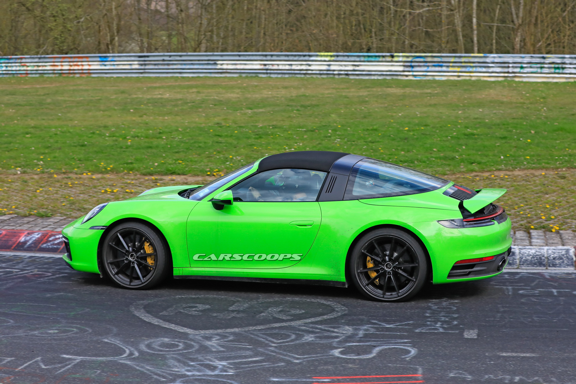 2020 porsche 911 targa spy shots 9 2020 Porsche 911 Targa With Removable Top Photographed Undisguised In Red Too