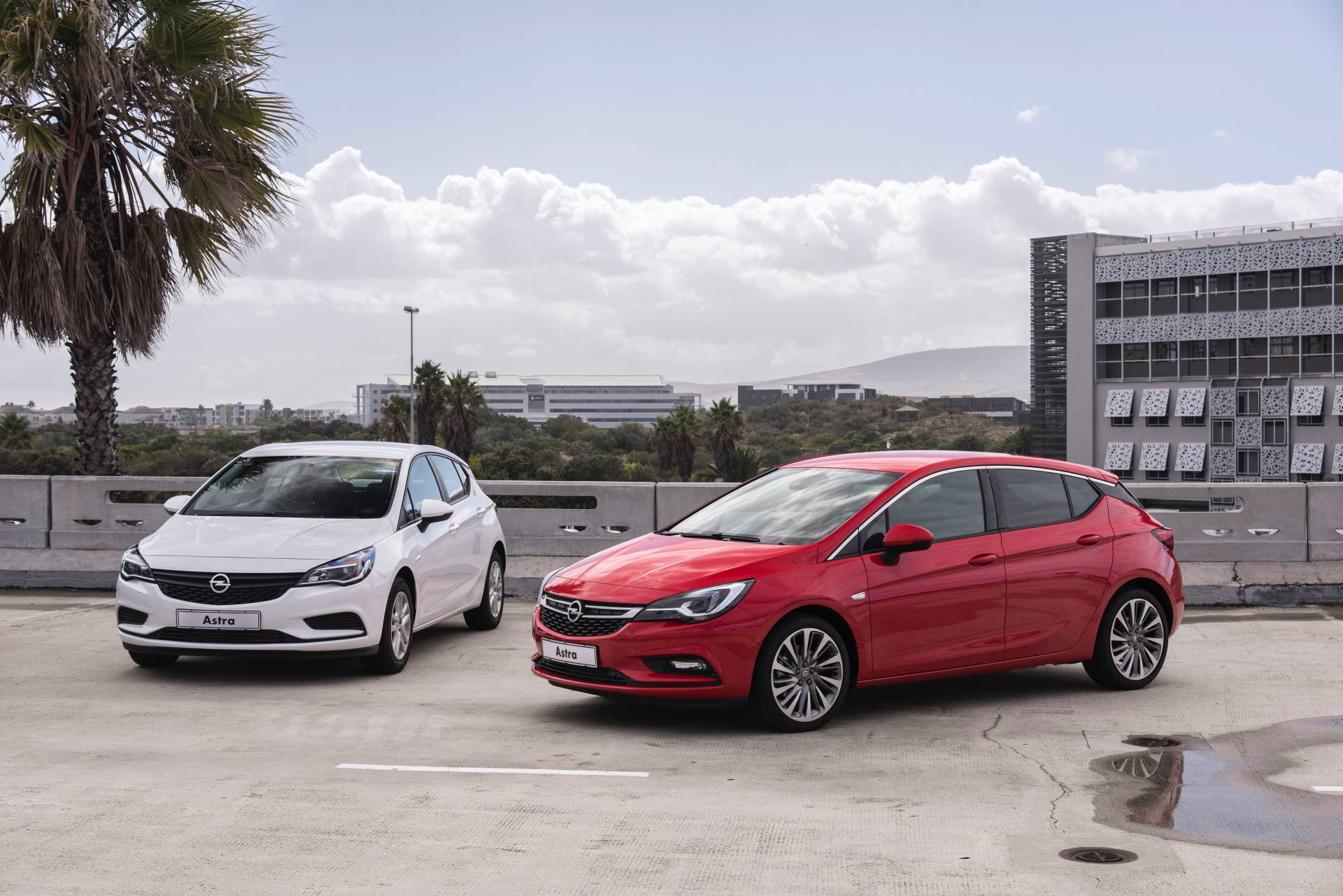Opel Astra K 5 PSA Group May Shift Next-Gen Opel Astra Production From UK To Germany