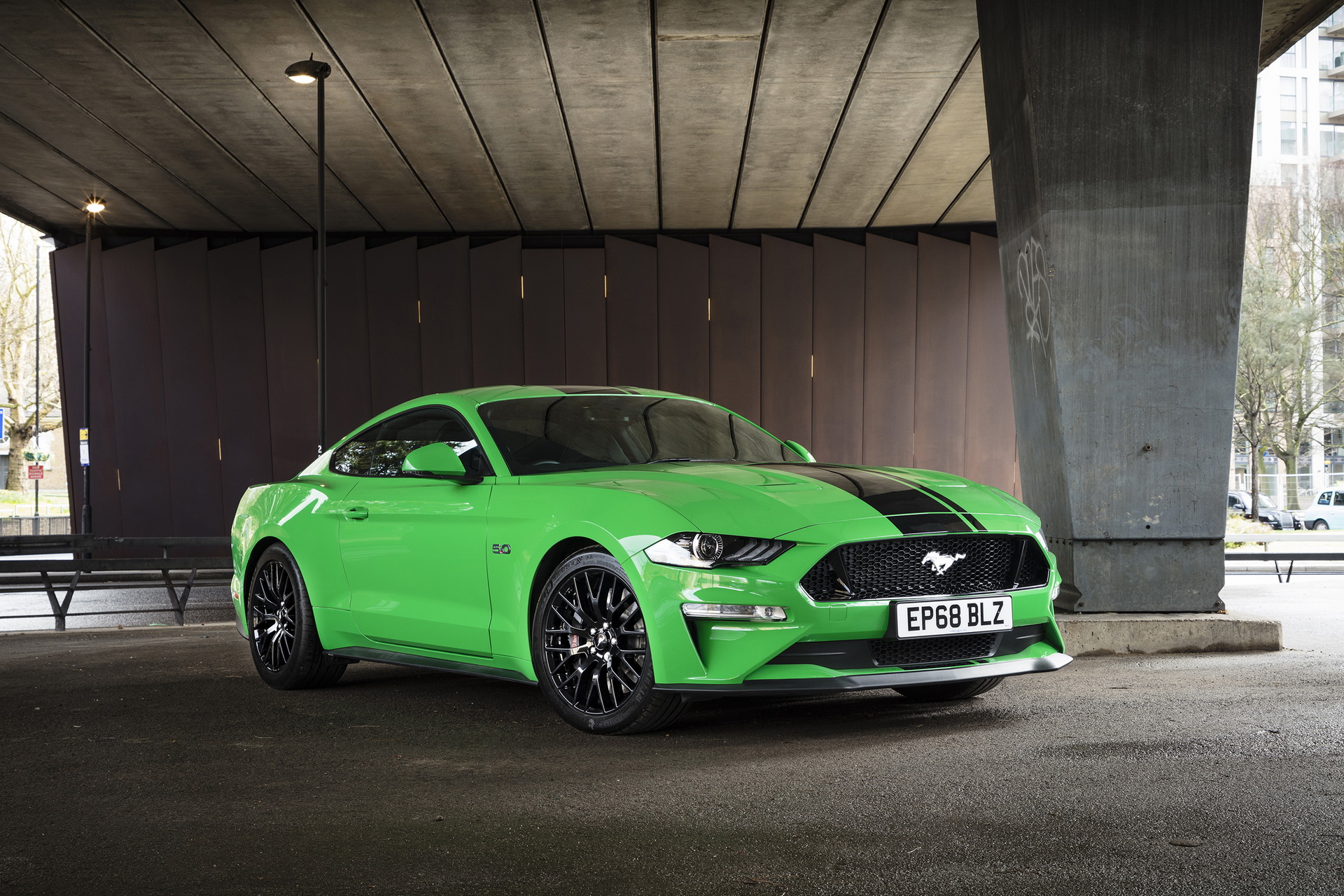 ford mustang best selling sports car 13 Ford Mustang Is World’s Best-Selling Sports Coupe For 4th Straight Year