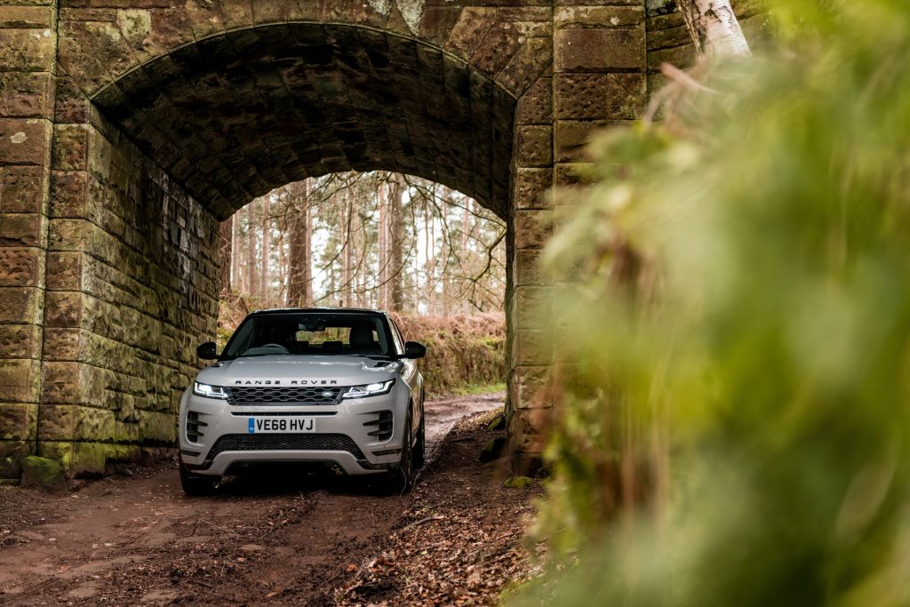 Range Rover Evoque Is The First Premium Compact SUV To Pass 2020 RDE2 ...