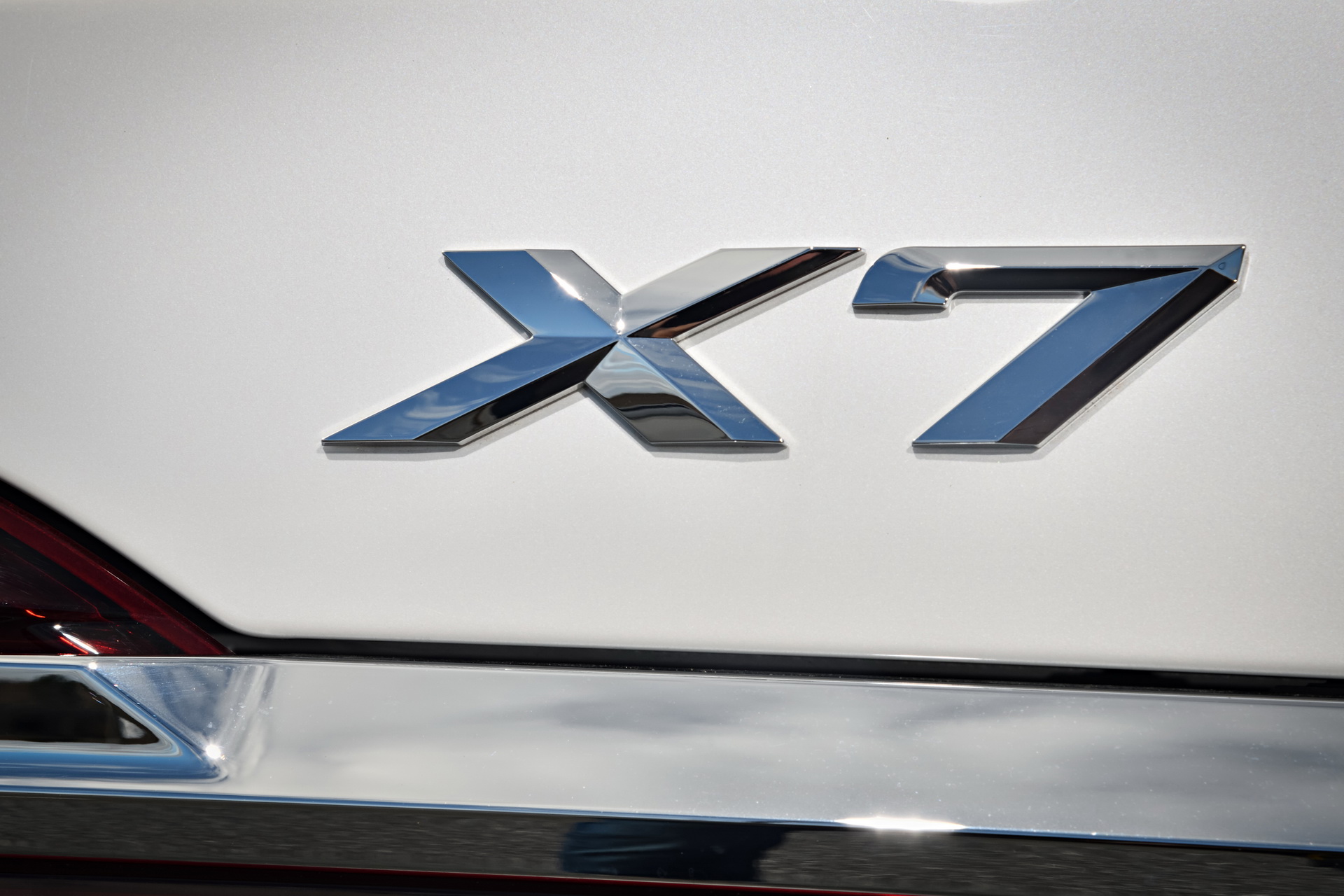 2019-BMW-X7-22 BMW Releases Detailed, 96-Image Gallery Of The New X7