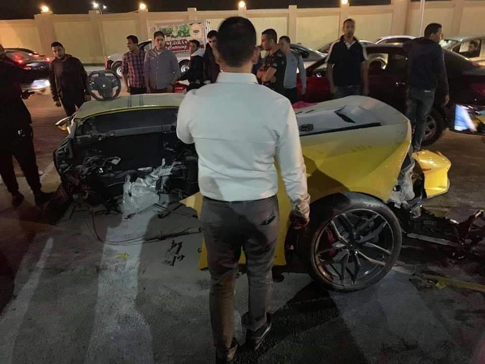 Lamborghini Huracan Egypt Crash 4 Lamborghini Huracan Splits In Half In Brutal Egyptian Crash