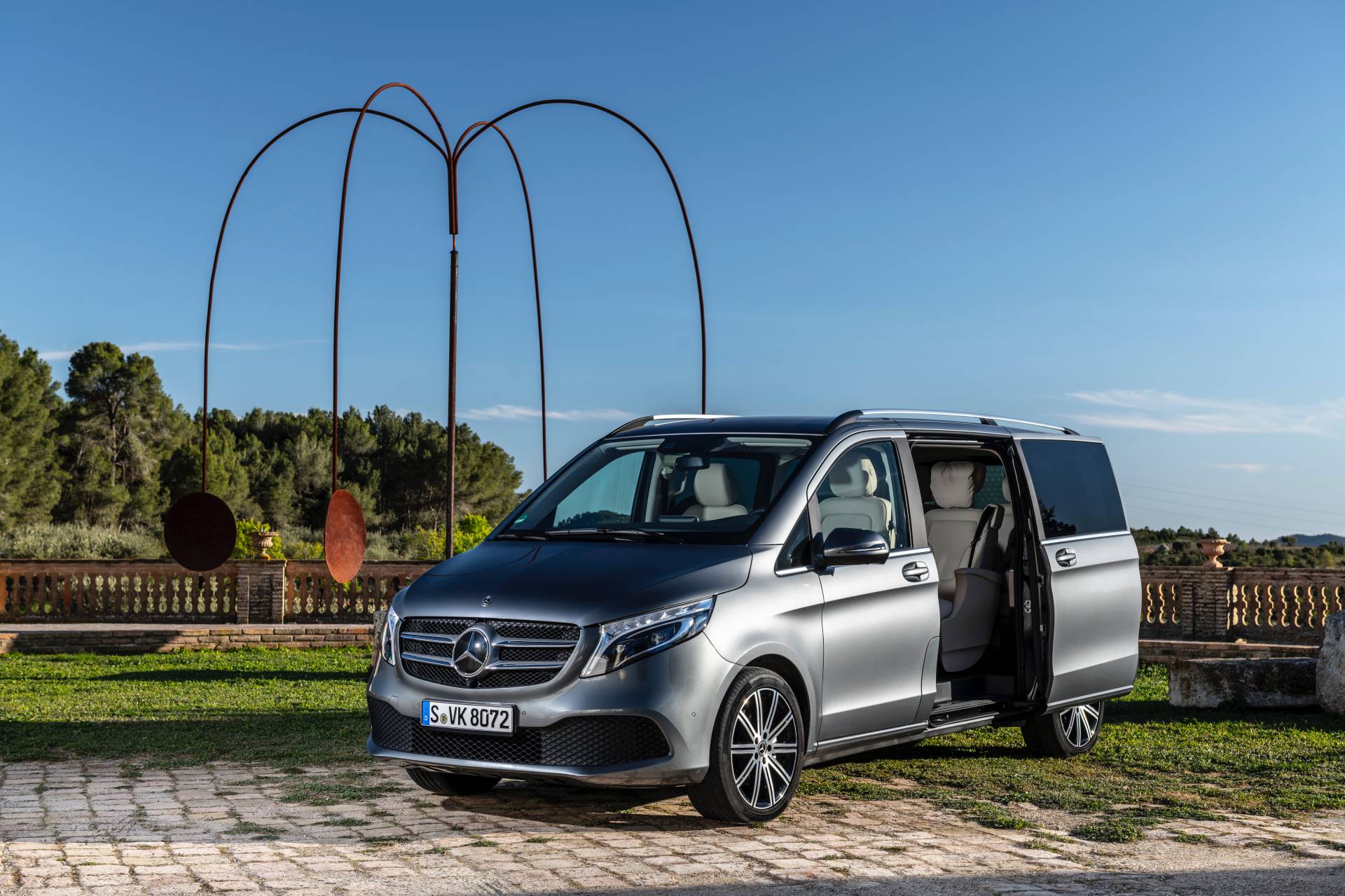 2019 Mercedes-Benz V-Class facelift 18 2019 V-Class: The Mercedes Of Minivans Reveals Updates In Mega Gallery