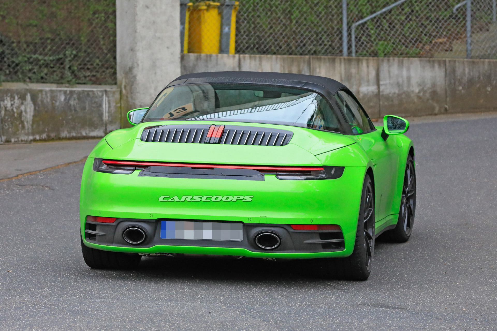 2020 porsche 911 targa spy shots 21 2020 Porsche 911 Targa With Removable Top Photographed Undisguised In Red Too