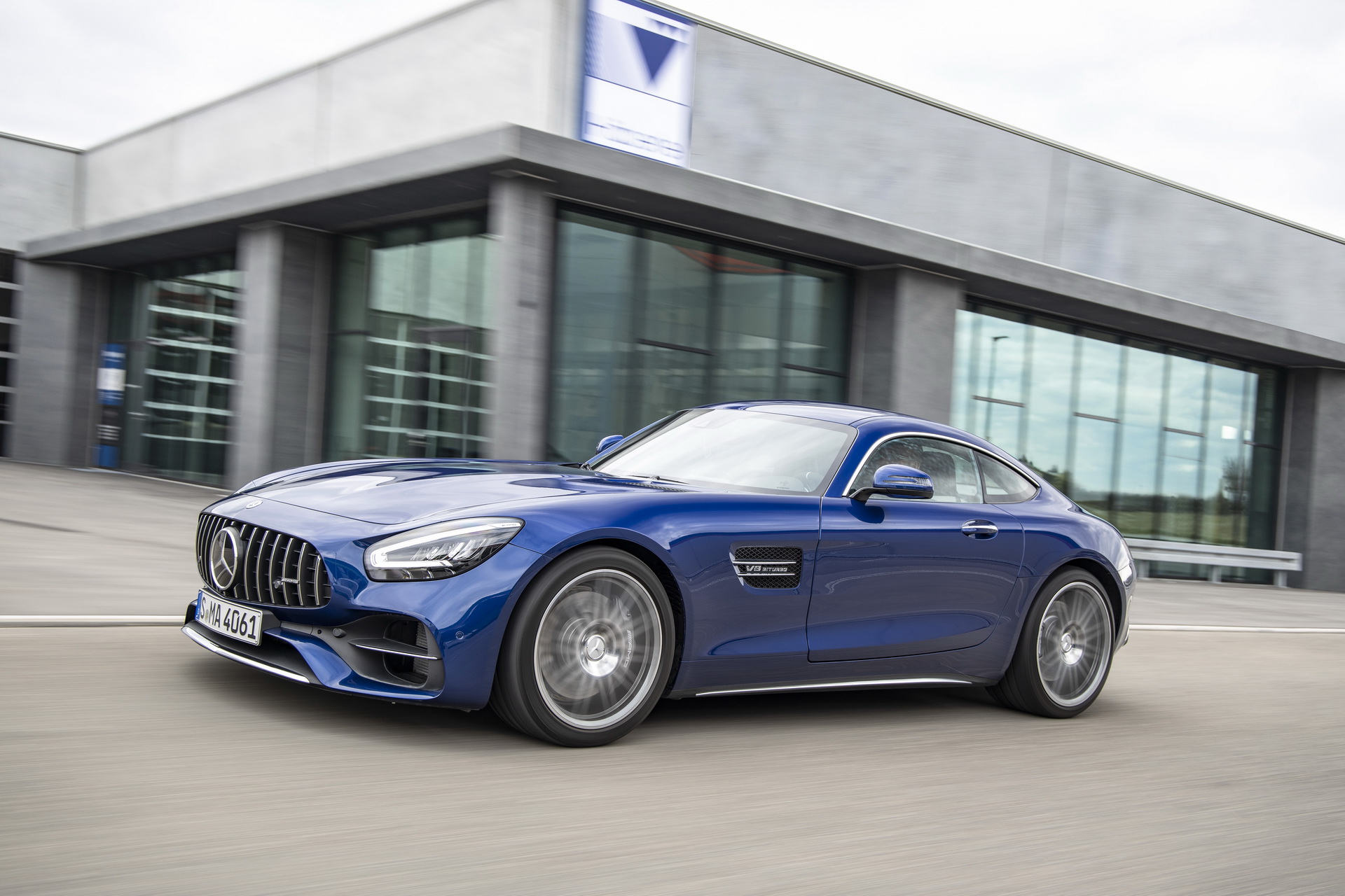 Mercedes-AMG-GTC-19 Mercedes-AMG GT R Pro Gets $200k Sticker Price, Sales Begin In Late 2019