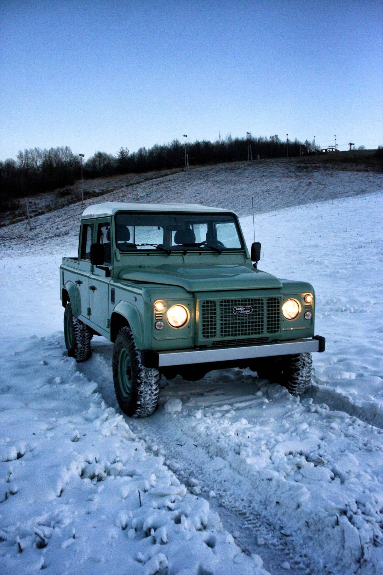Land Rover Defender Crew Cab Pickup by Land Serwis 27 For €60k, A Polish Company Will Build You A Classic Defender From Scratch