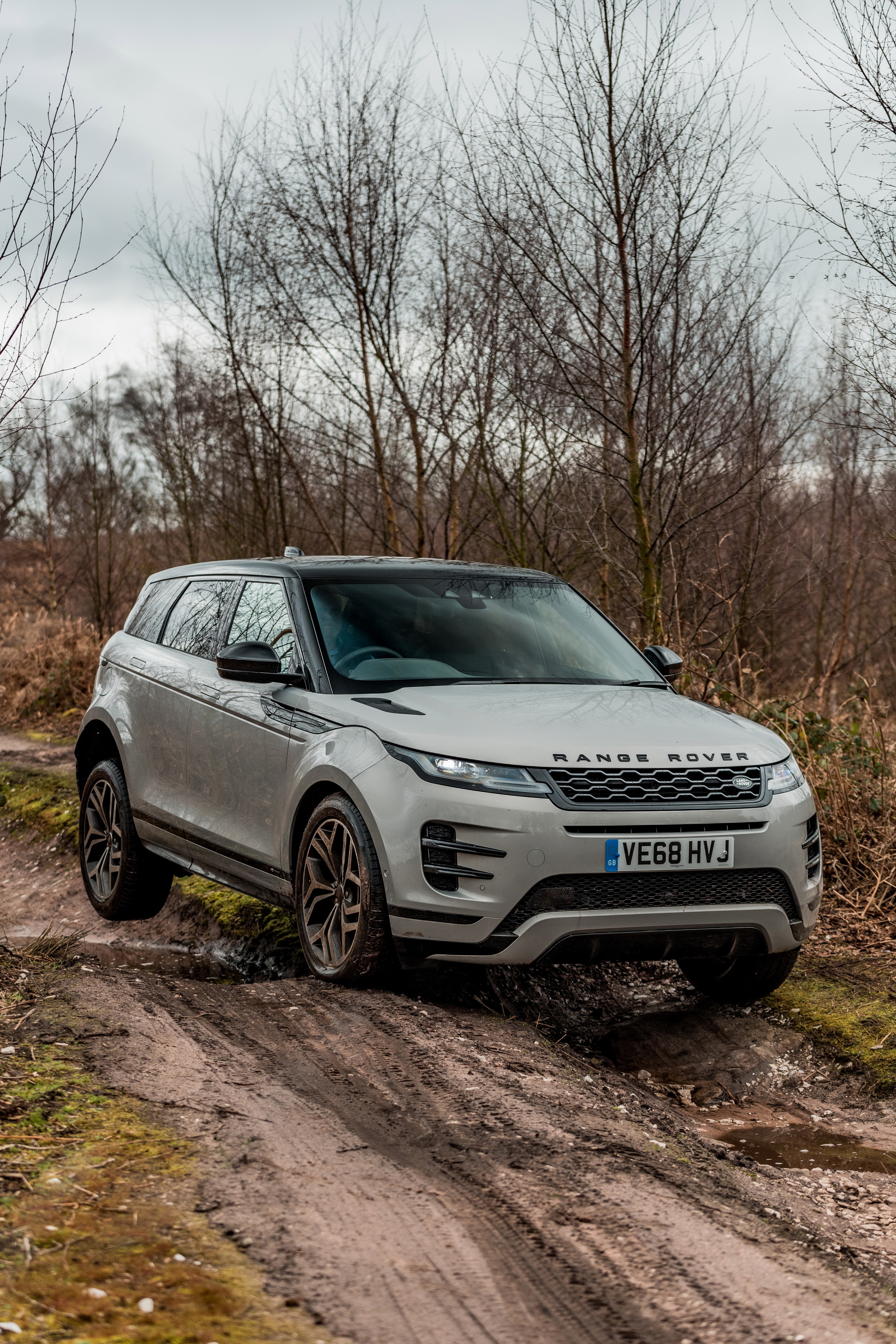 Range-Rover-Evoque-16 Range Rover Evoque Is The First Premium Compact SUV To Pass 2020 RDE2 Emission Rules