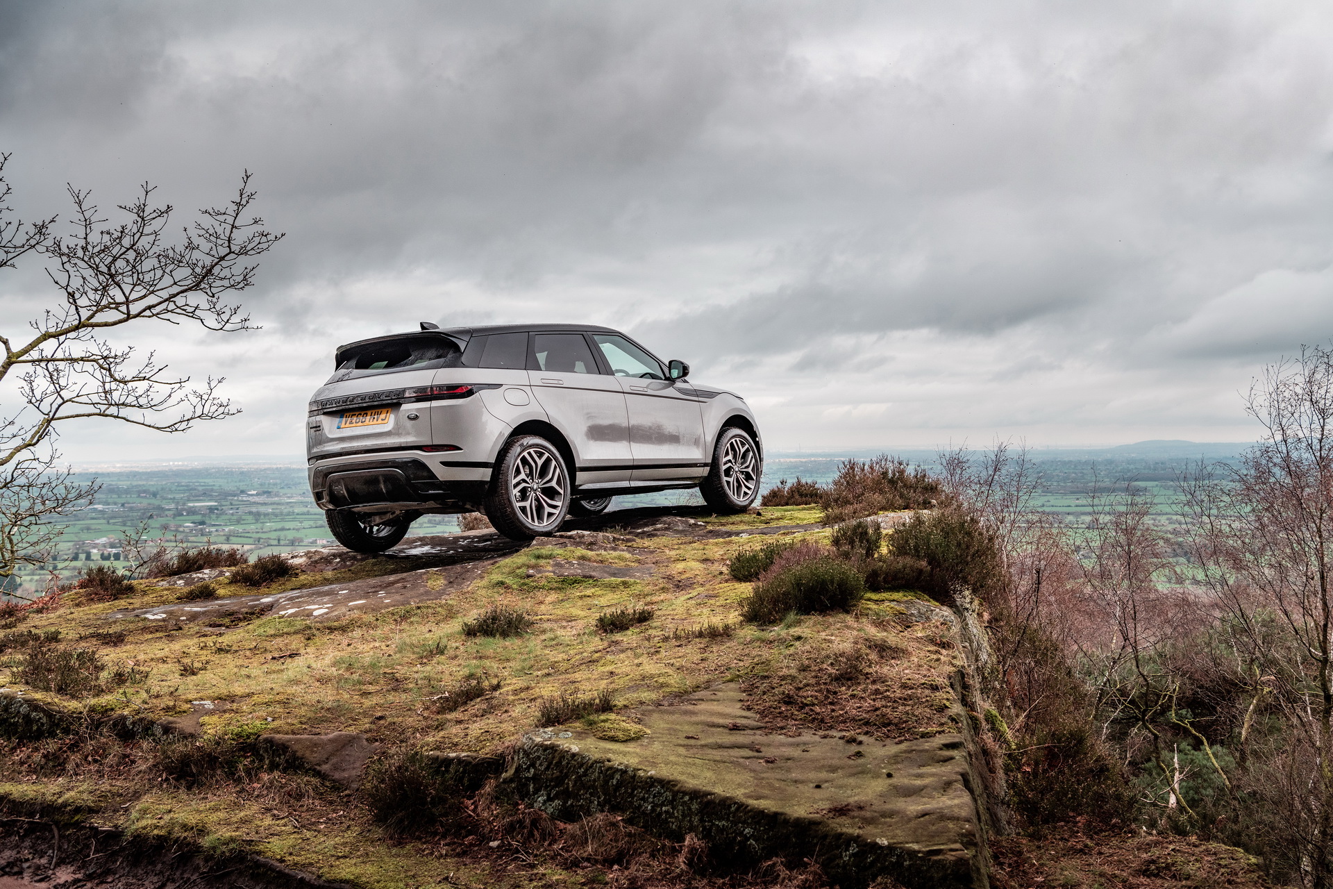 Range-Rover-Evoque-59 Range Rover Evoque Is The First Premium Compact SUV To Pass 2020 RDE2 Emission Rules