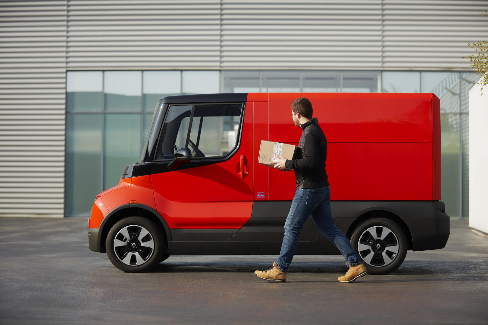 2019 renault ez-flex 4 2019 Renault EZ-FLEX Will Test Last-Mile Delivery In Urban Environments