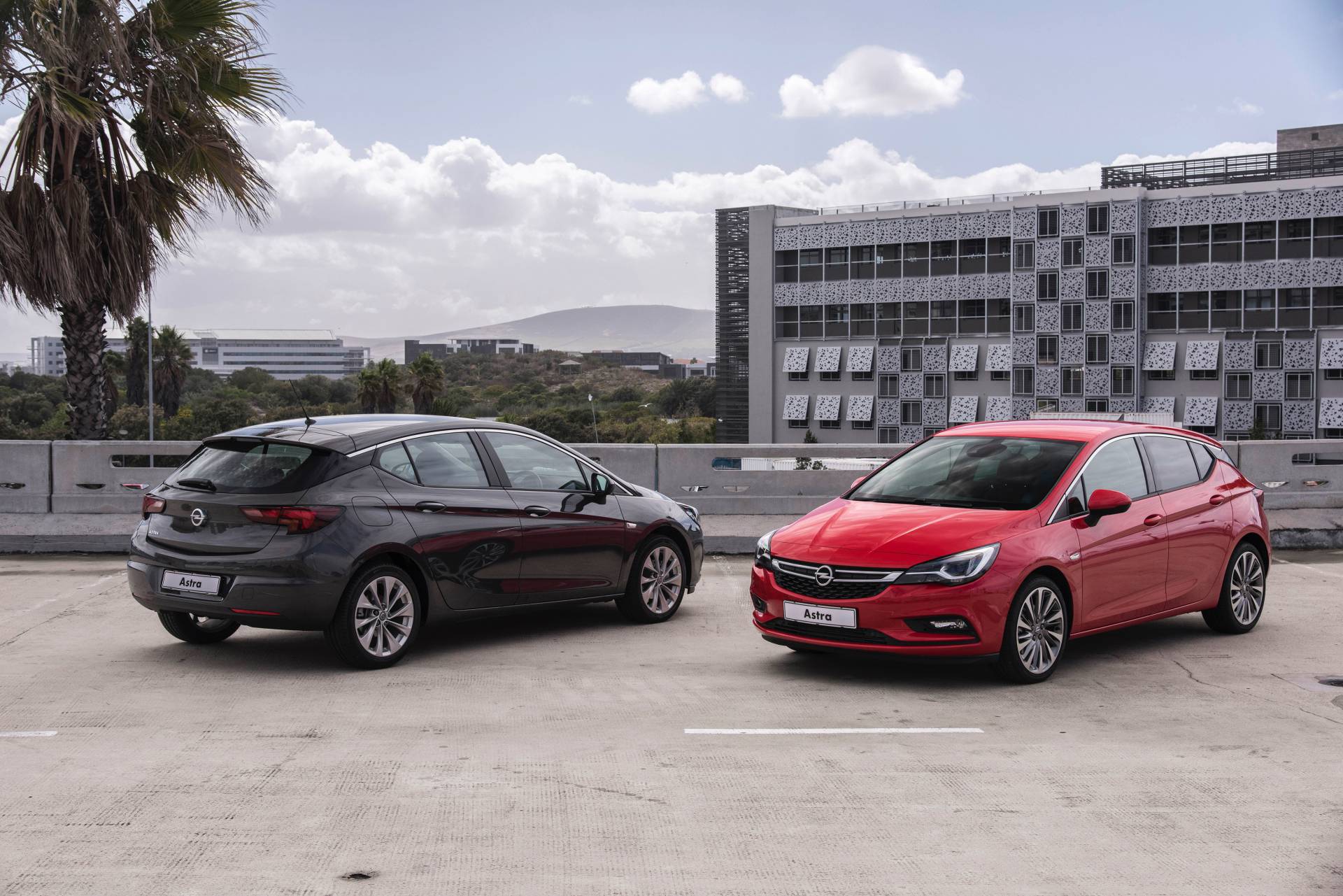 Opel Astra K 9 PSA Group May Shift Next-Gen Opel Astra Production From UK To Germany