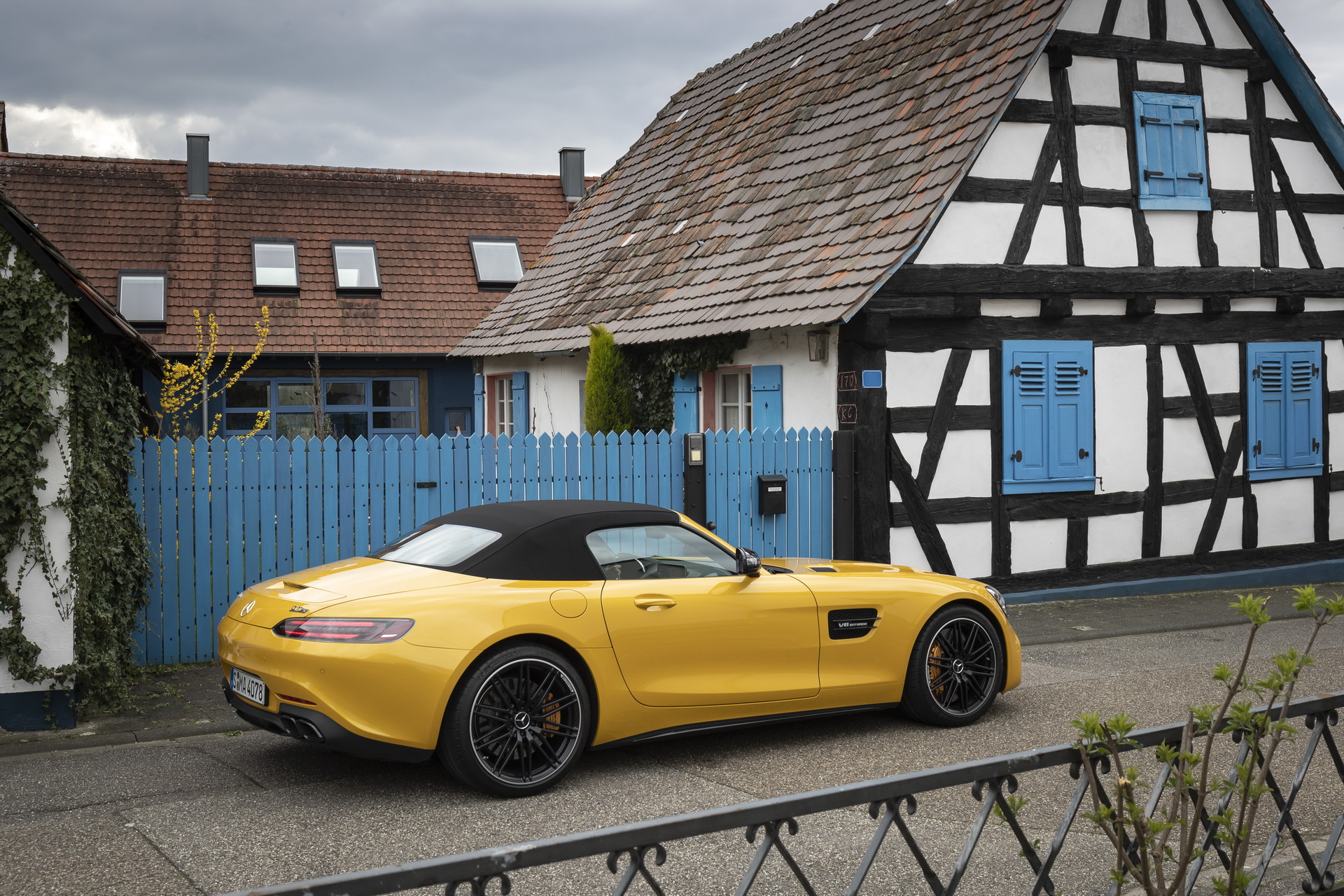 Mercedes-AMG-GTS-12 Mercedes-AMG GT R Pro Gets $200k Sticker Price, Sales Begin In Late 2019