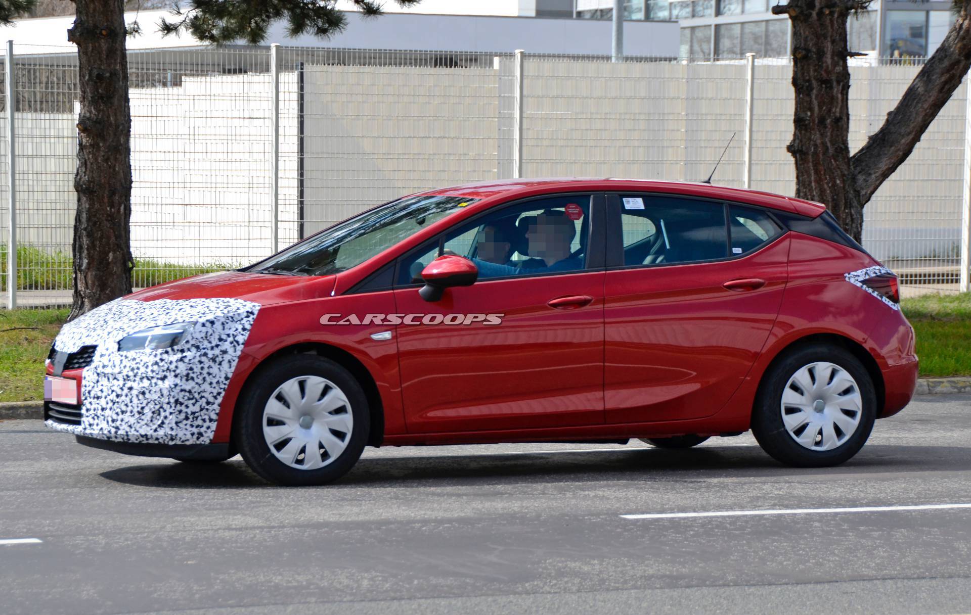 2020 Opel:Vauxhall Astra facelift spy shots 6 2019 Opel Astra Facelift Drops Some Camo, Updates Are Still Hard To Spot