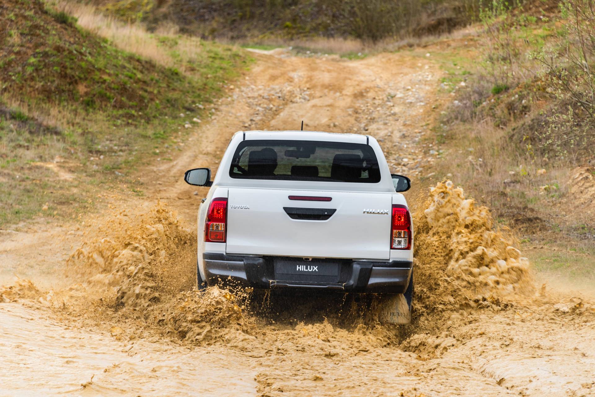 2019 Toyota Hilux Special Edition 78 Falling Down Under: Australian New Car Sales Declined By 7.8% In 2019