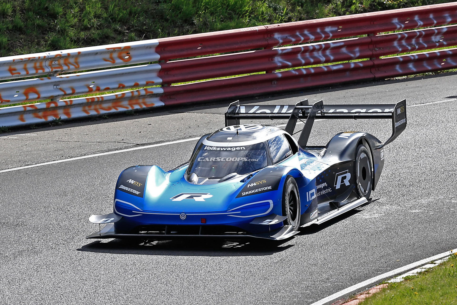 Volkswagen ID R Nurburgring 18 VW ID. R Rolls Its Wheels In (Silent) Anger At The Nurburgring