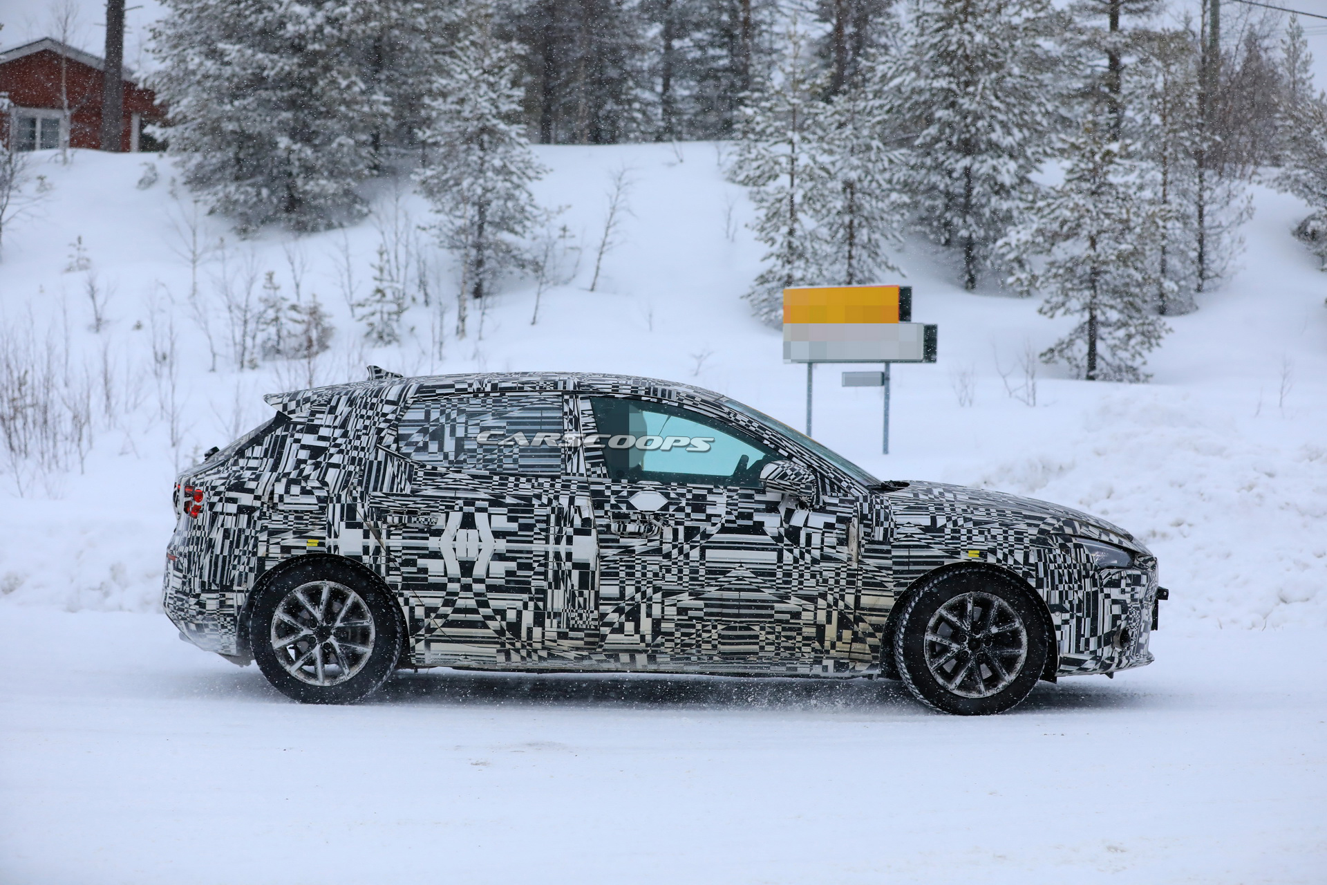 2020-Seat-Leon-Scoop-38 2020 Seat Leon: Everything We Know So Far On VW Golf’s Sportier Cousin