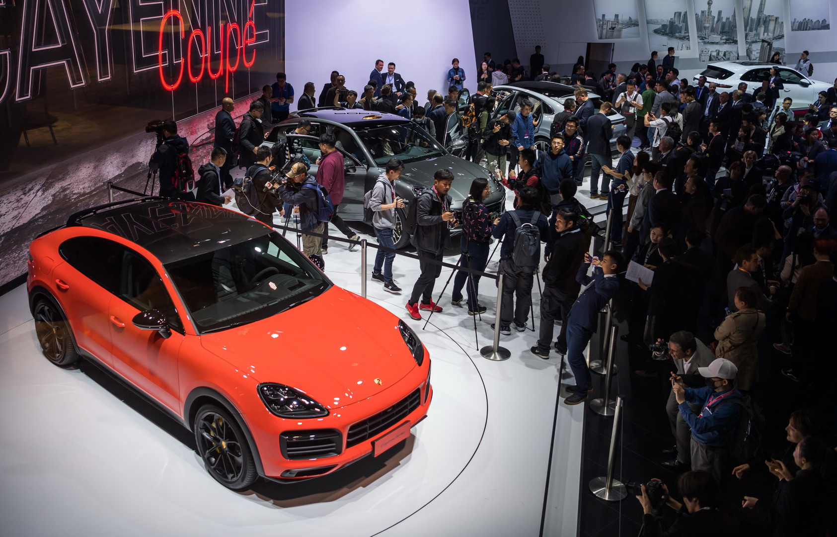 2019 porsche cayenne coupe china 2 New Porsche Cayenne Coupe Makes Its Public Debut
