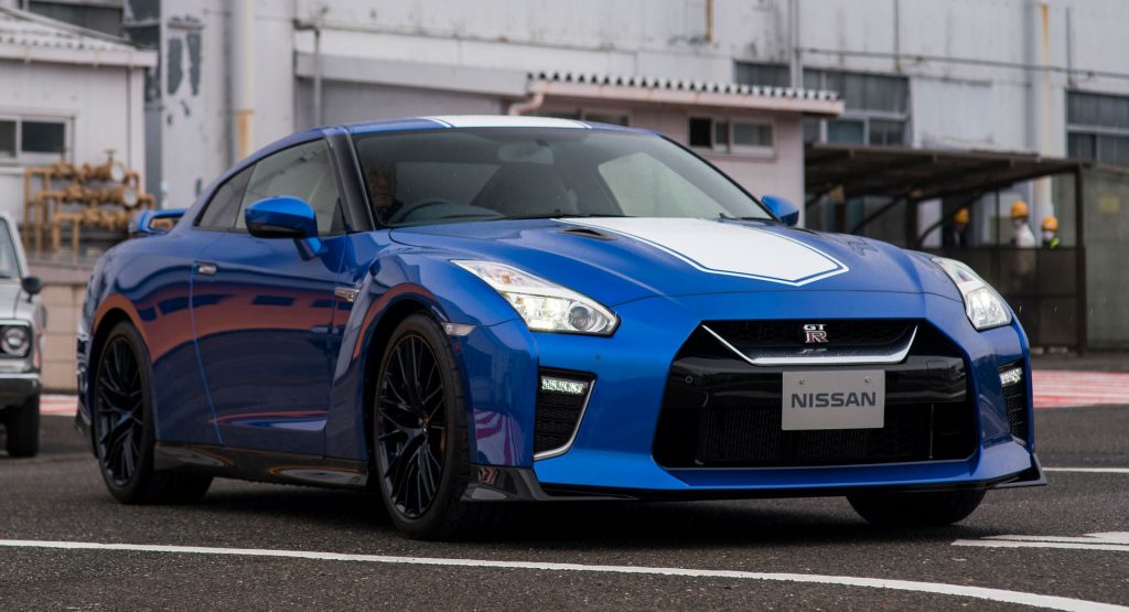  2020 Nissan GT-R Brings Back R34’s Iconic Bayside Blue For 50th Anniversary Edition