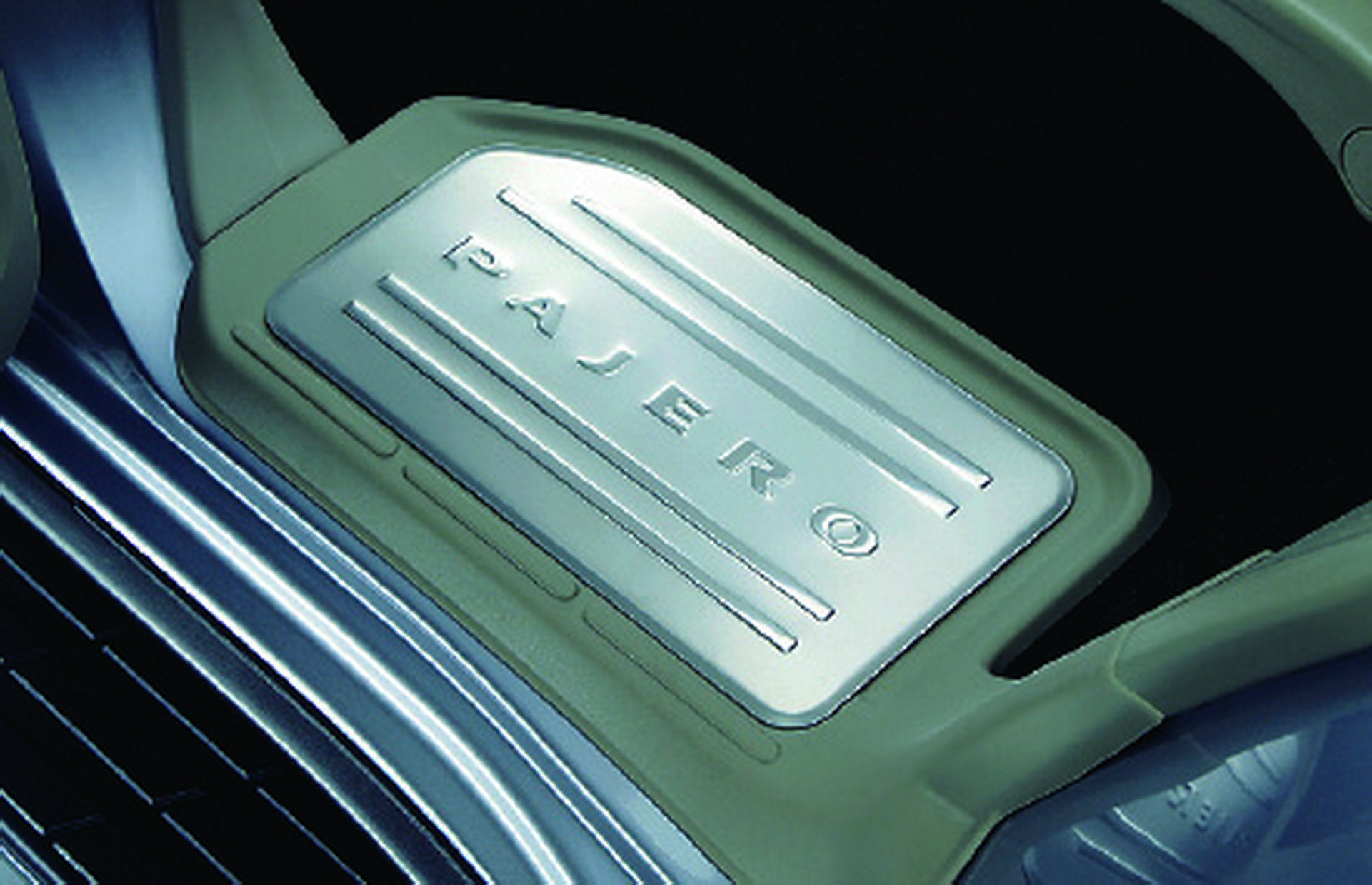 2019 Mitsubishi Pajero Final Edition 9 Mitsubishi Introduces Pajero Final Edition In Japan, Marks The End Of A 37 Year Run