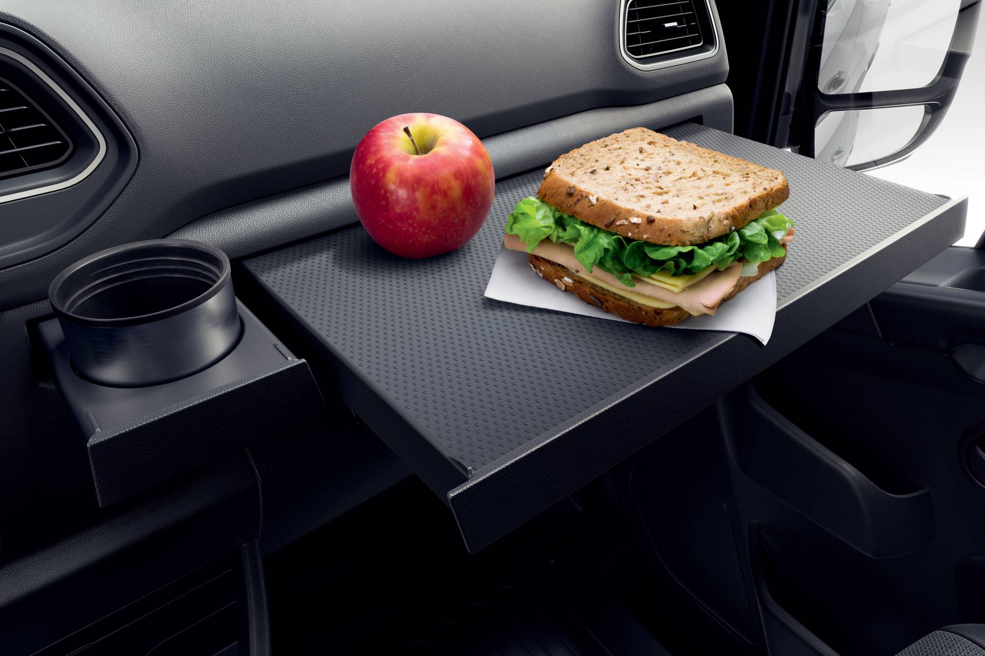 2019MY Renault Master van facelift 3 Restyled Renault Master And Trafic Get New Faces, Updated Engines And New Tech