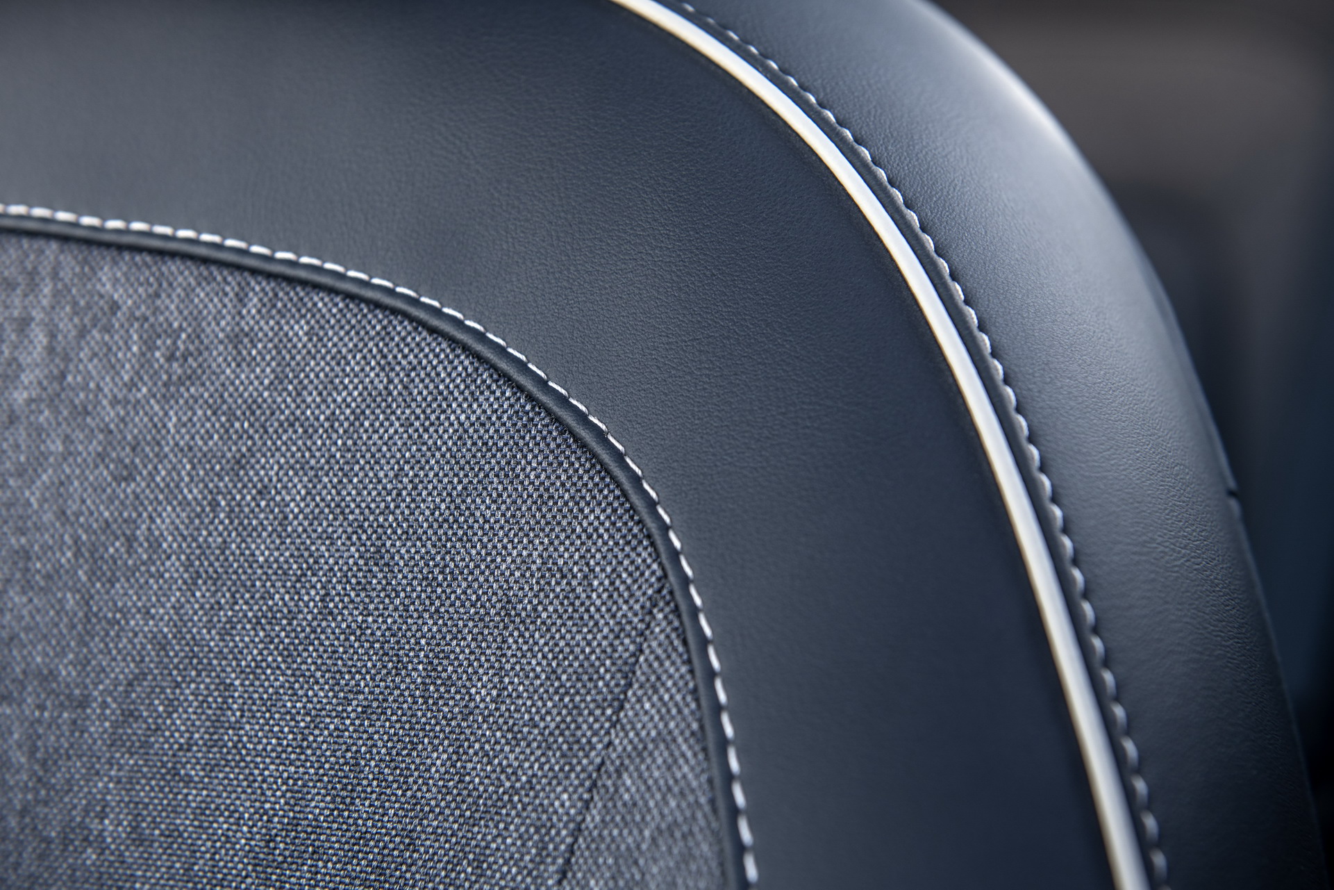 Hyundai-Venue024 2020 Hyundai Venue Aims To Prove Small Crossovers Don’t Have To Be Boring