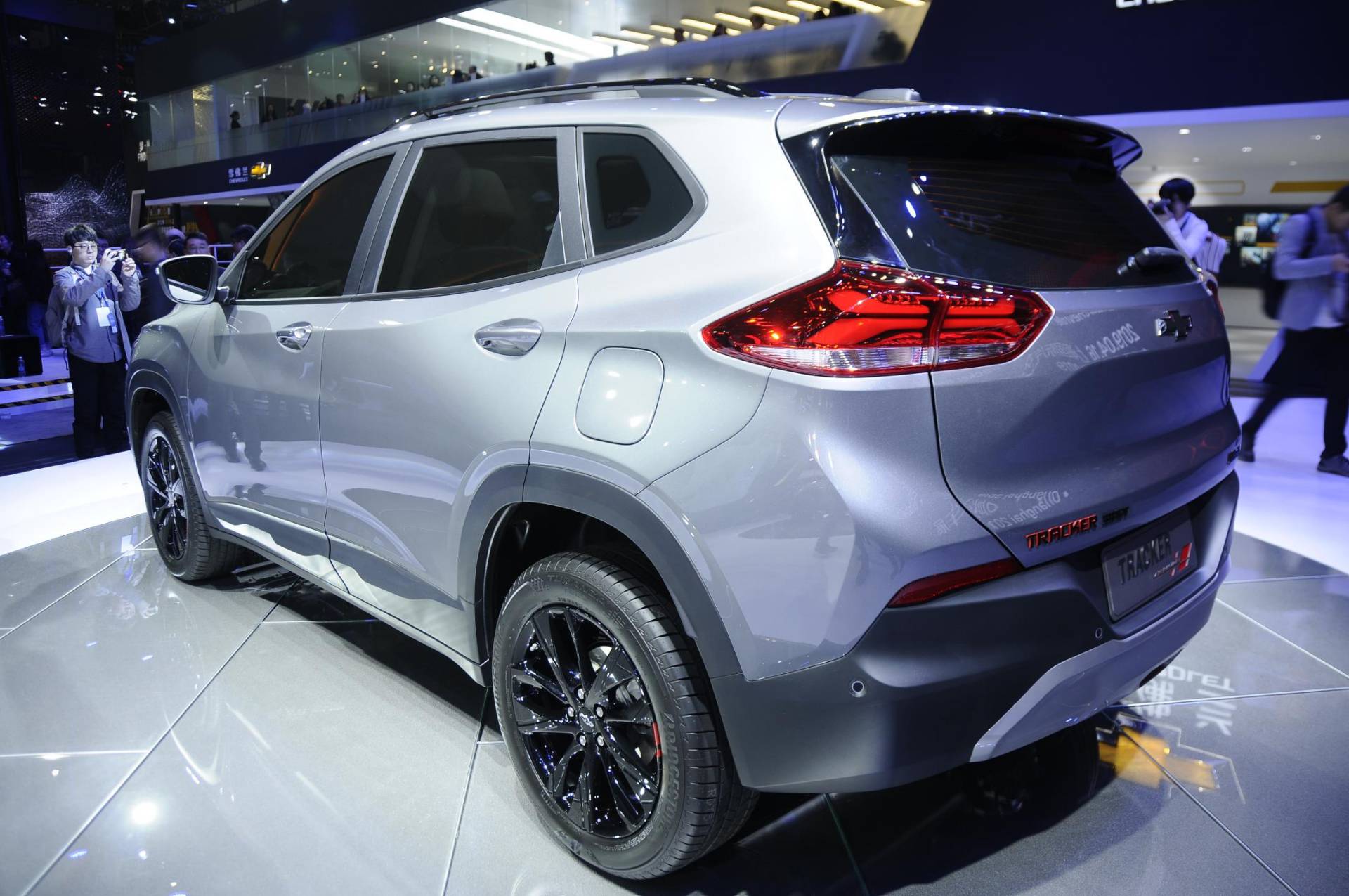 2020 Chevrolet Tracker China 10 New Chevy Tracker And Trailblazer Revealed In Sporty Redline Trim In China