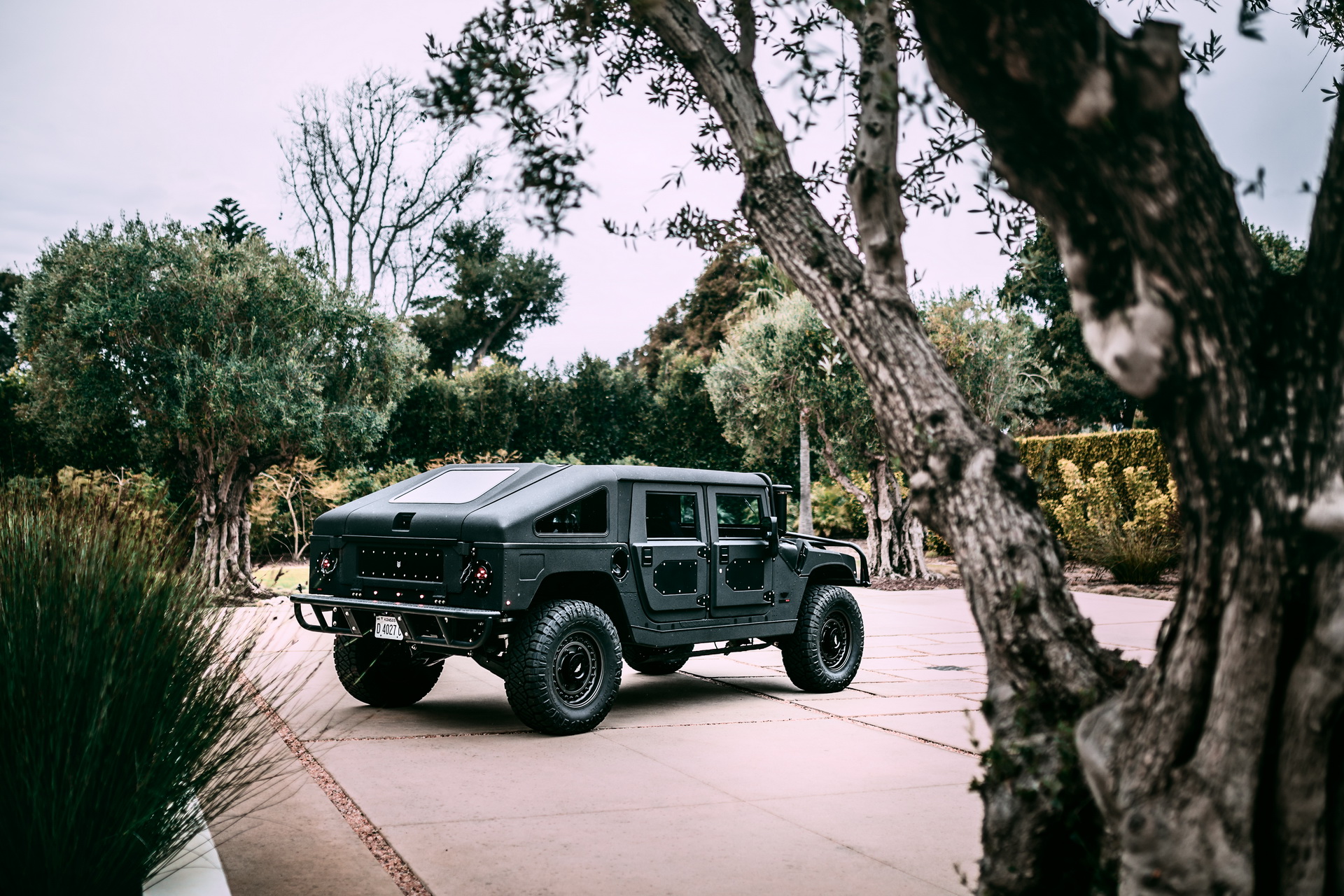 Mil-Spec-Automotive-Hummer-15 Mil-Spec’s Overhauled Hummer H1 Gets 500 HP, $295k Price Tag